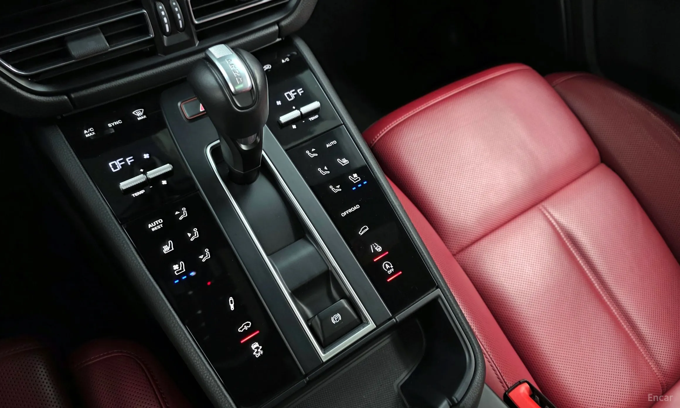 Porsche Macan превью 9