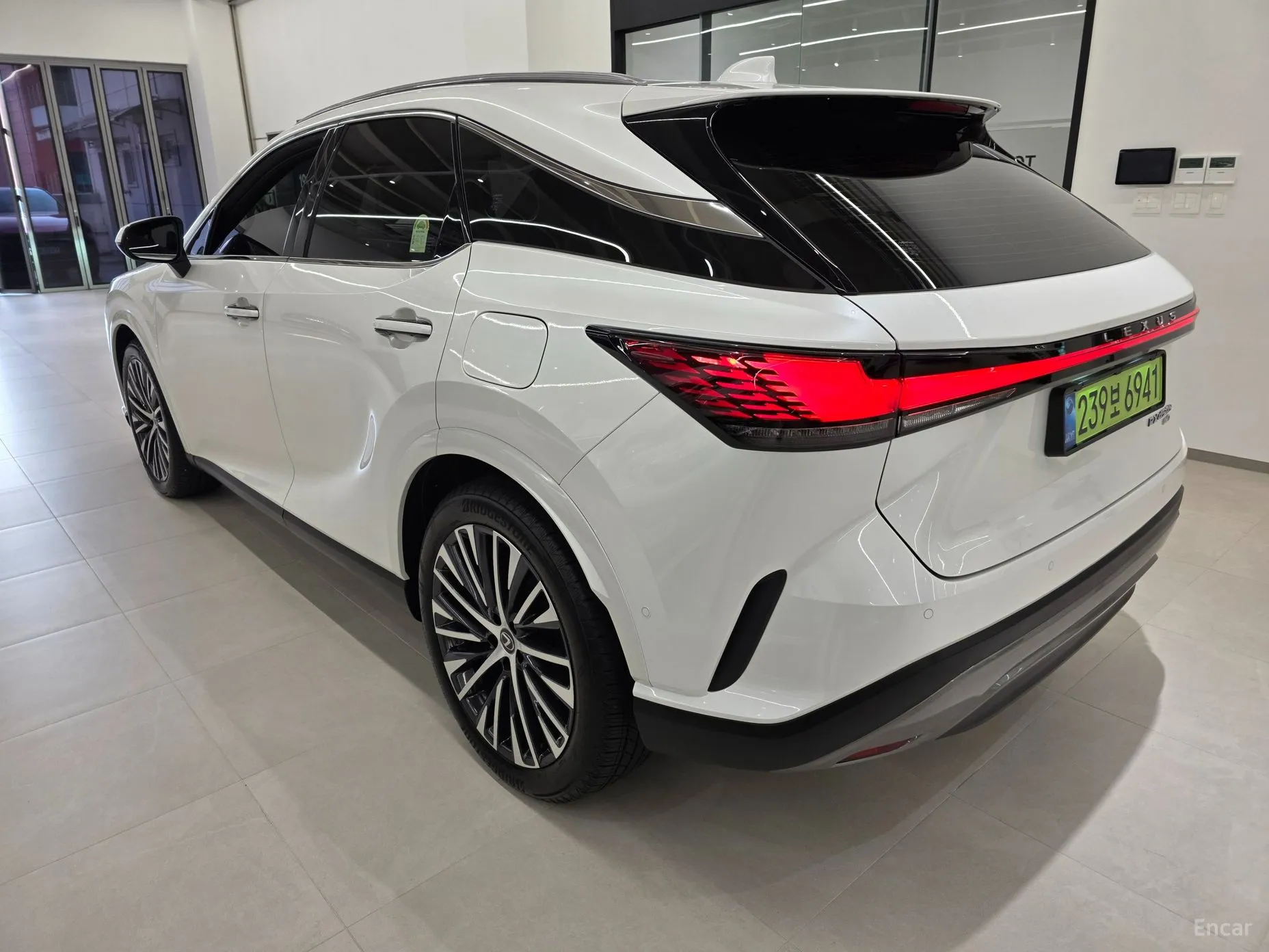 Lexus RX450h + 5th Gen