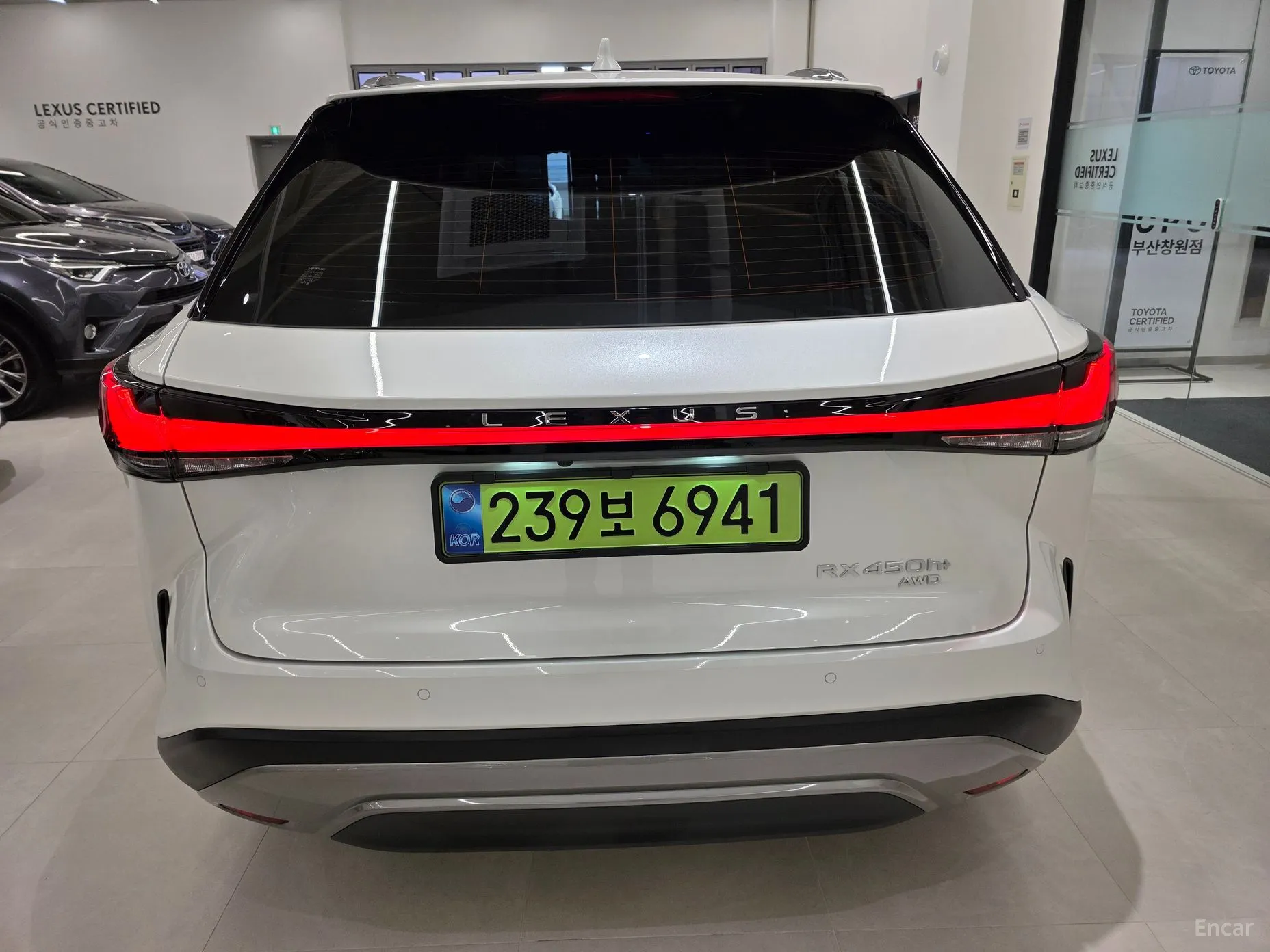 Lexus RX450h + 5th Gen превью 4