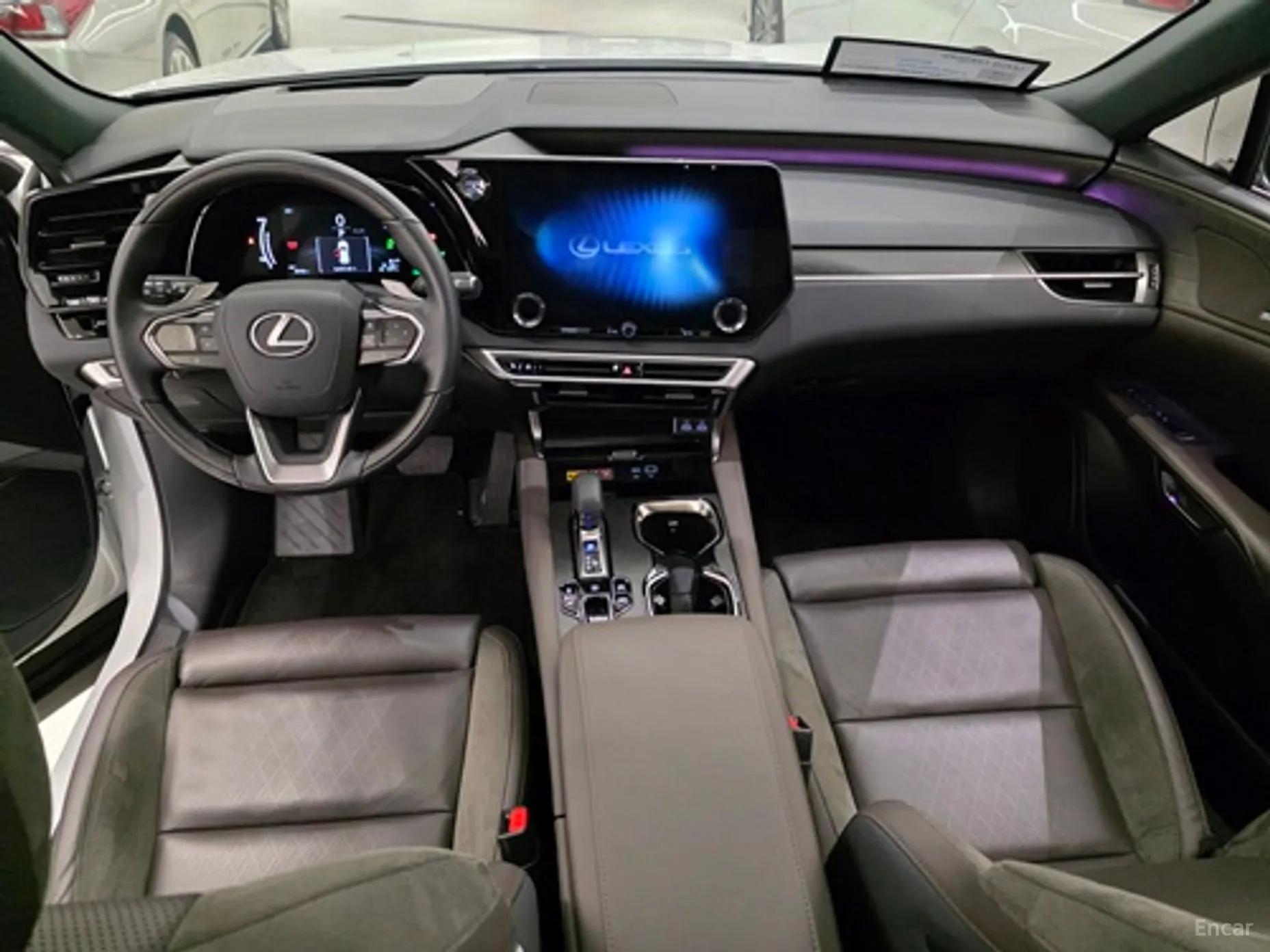 Lexus RX450h + 5th Gen превью 7