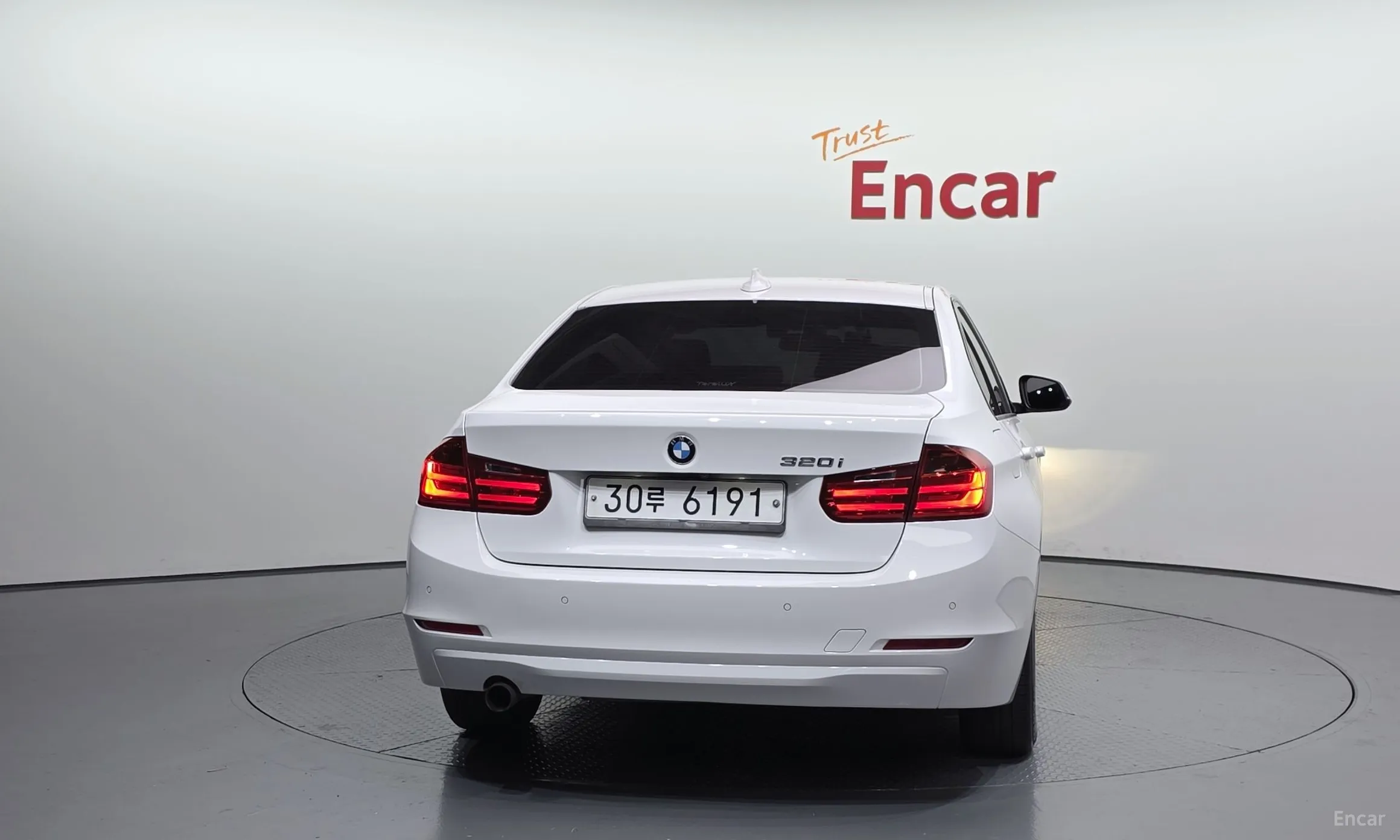 BMW 3 Series (F30) превью 4