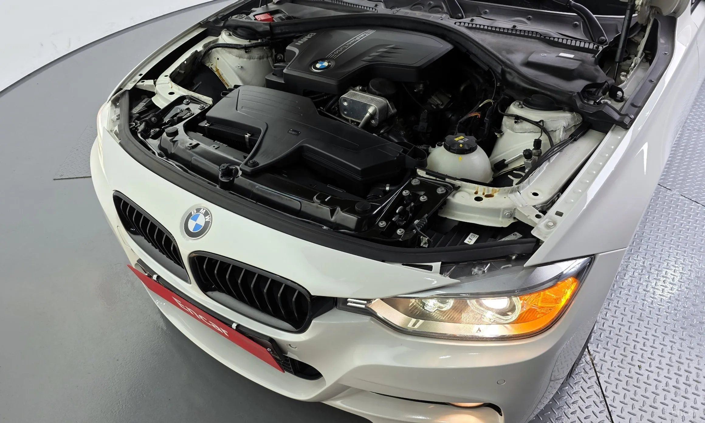 BMW 3 Series (F30) превью 6