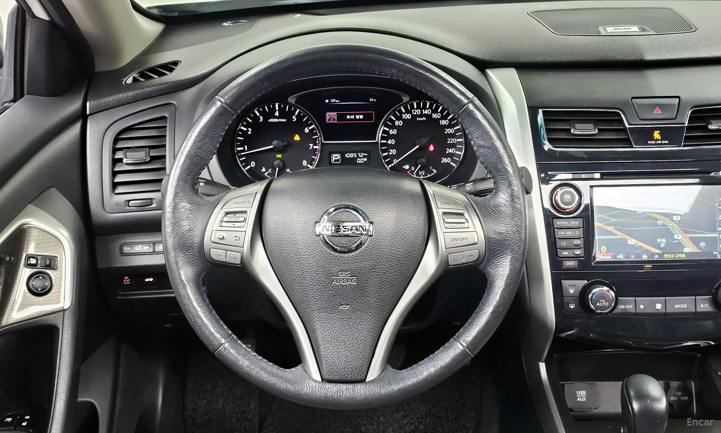 Nissan Altima превью 10