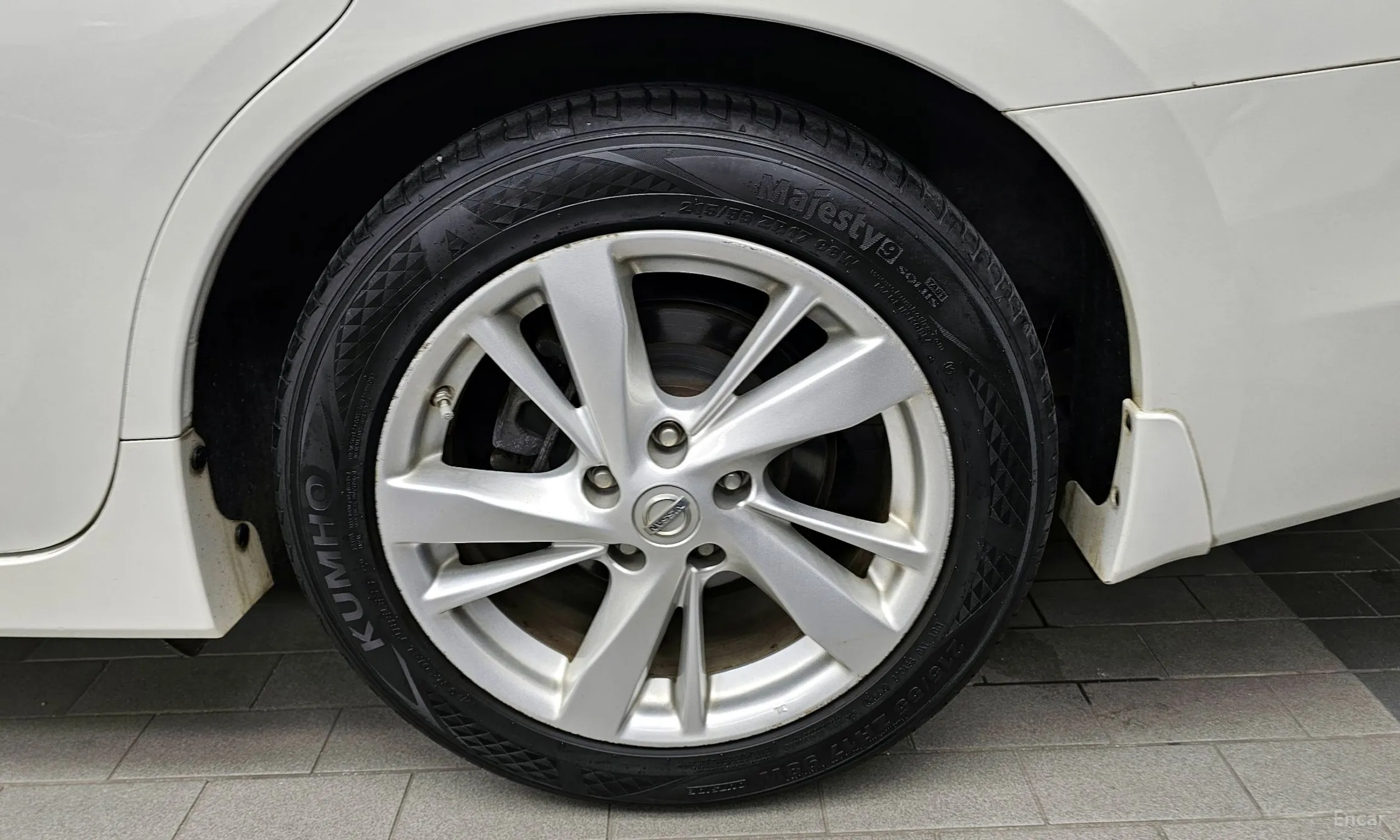 Nissan Altima превью 20