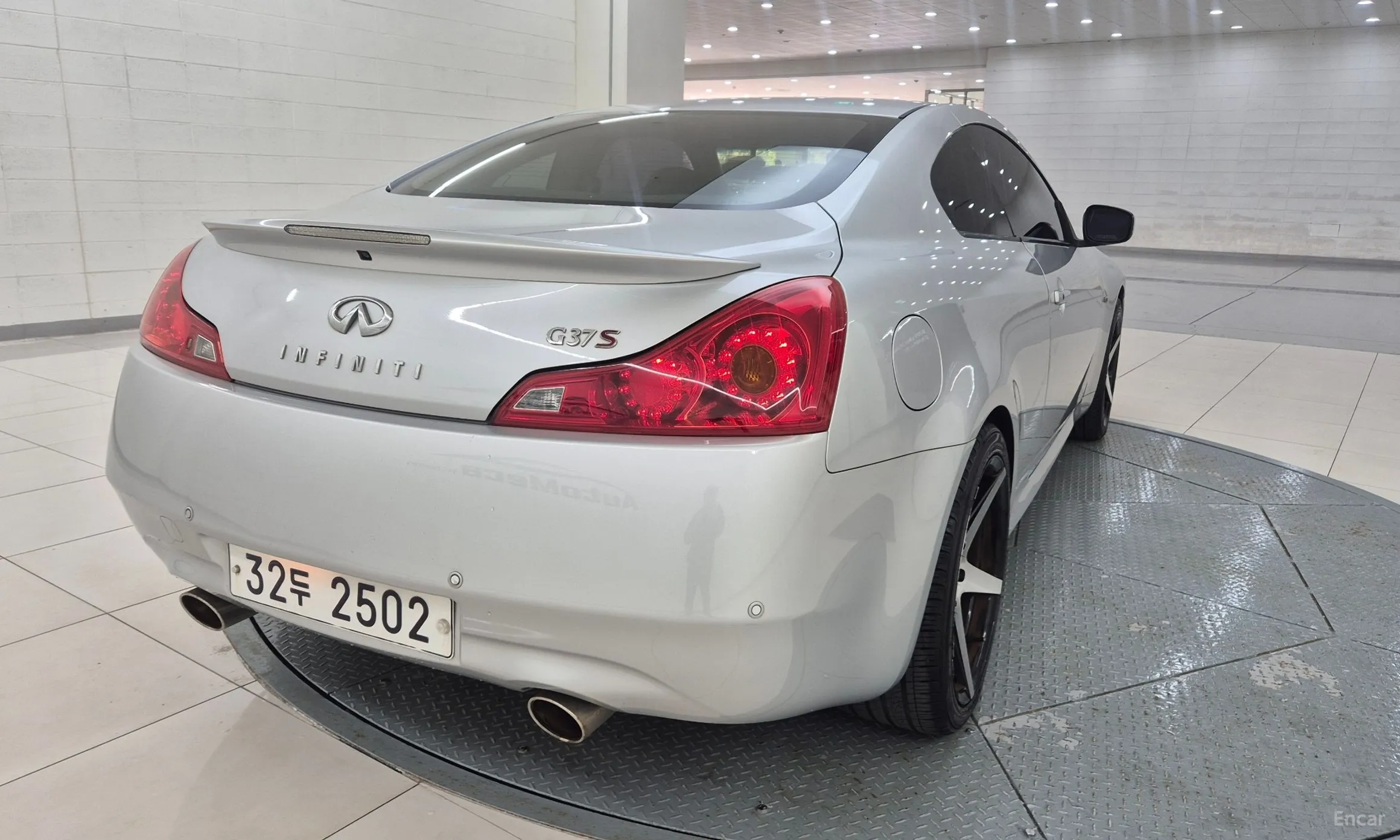 Infiniti G37 превью 18