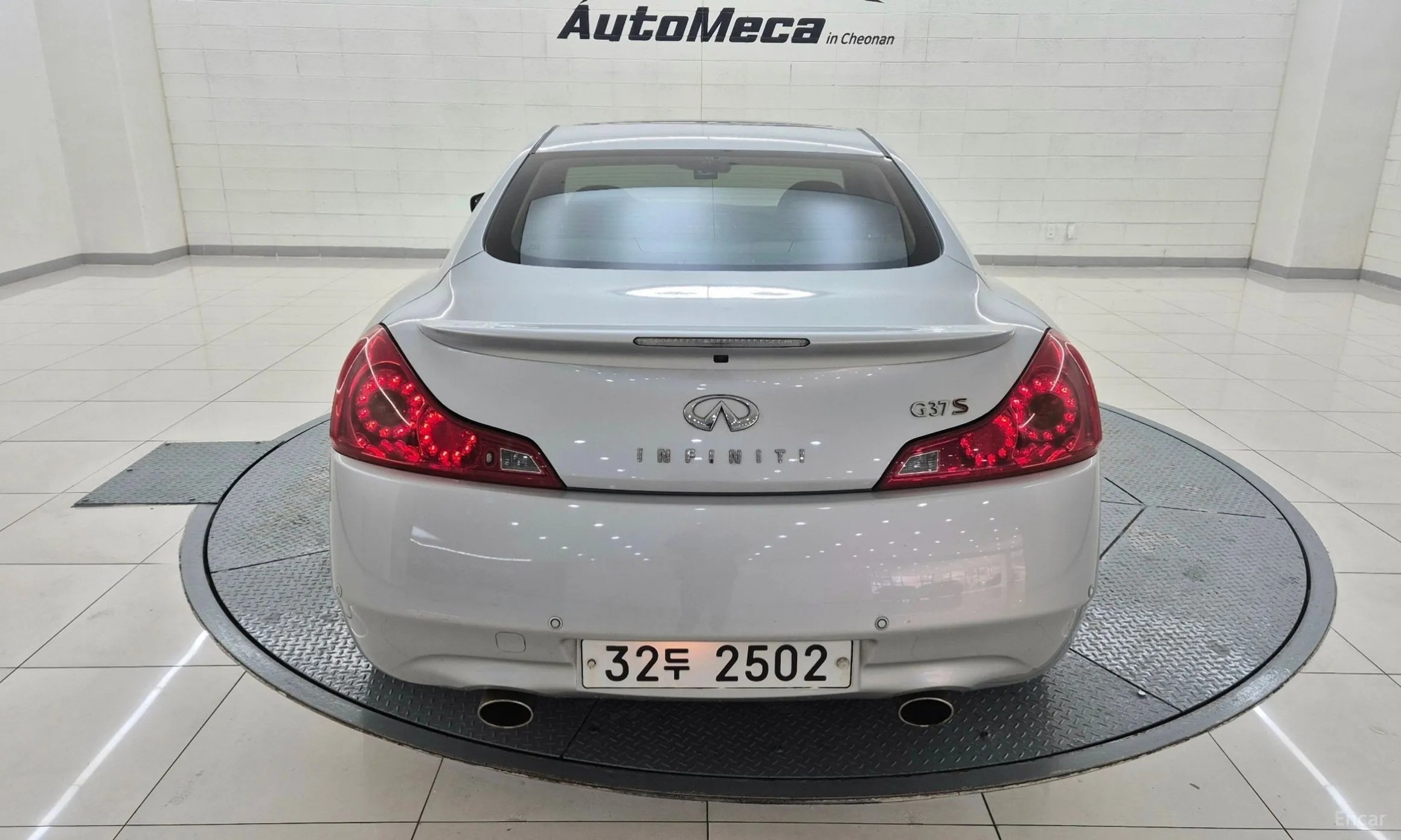 Infiniti G37 превью 3