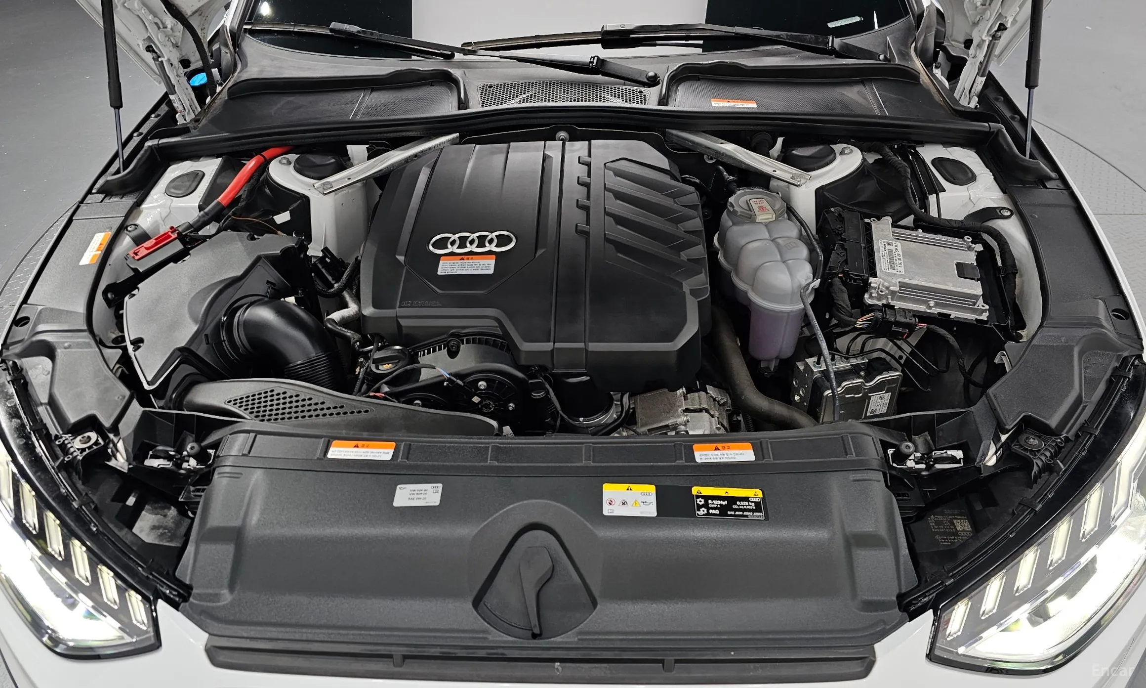 Audi A4 (B9) превью 6