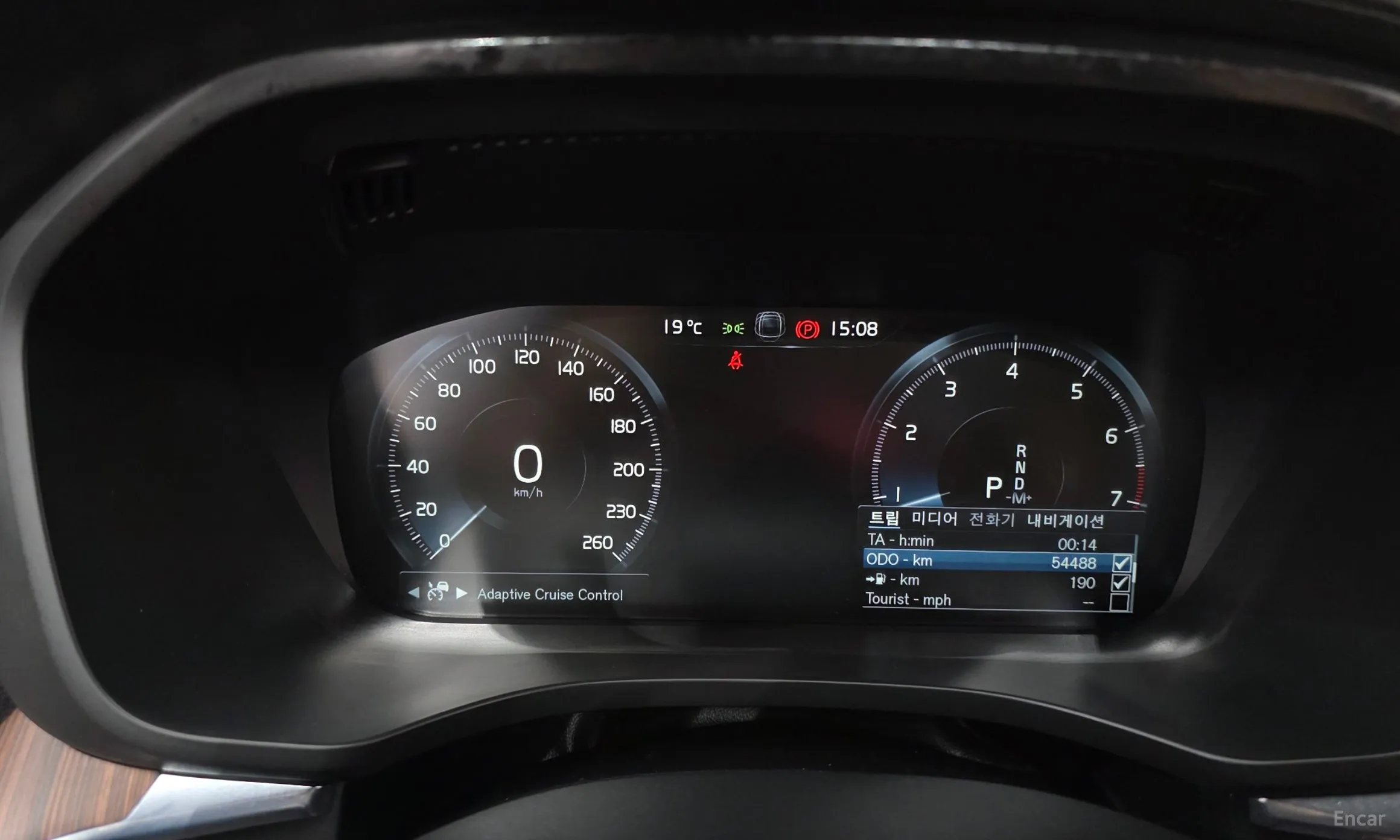 Volvo XC60 Gen 2 превью 8