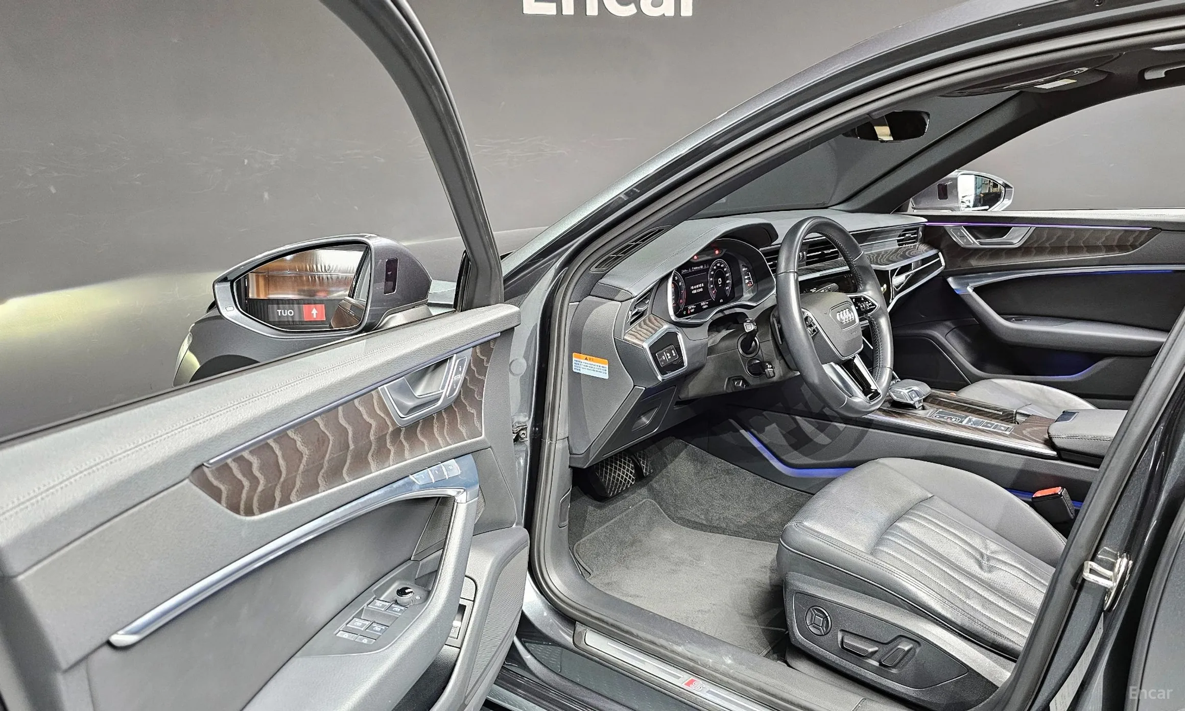Audi A6 (C8) превью 11