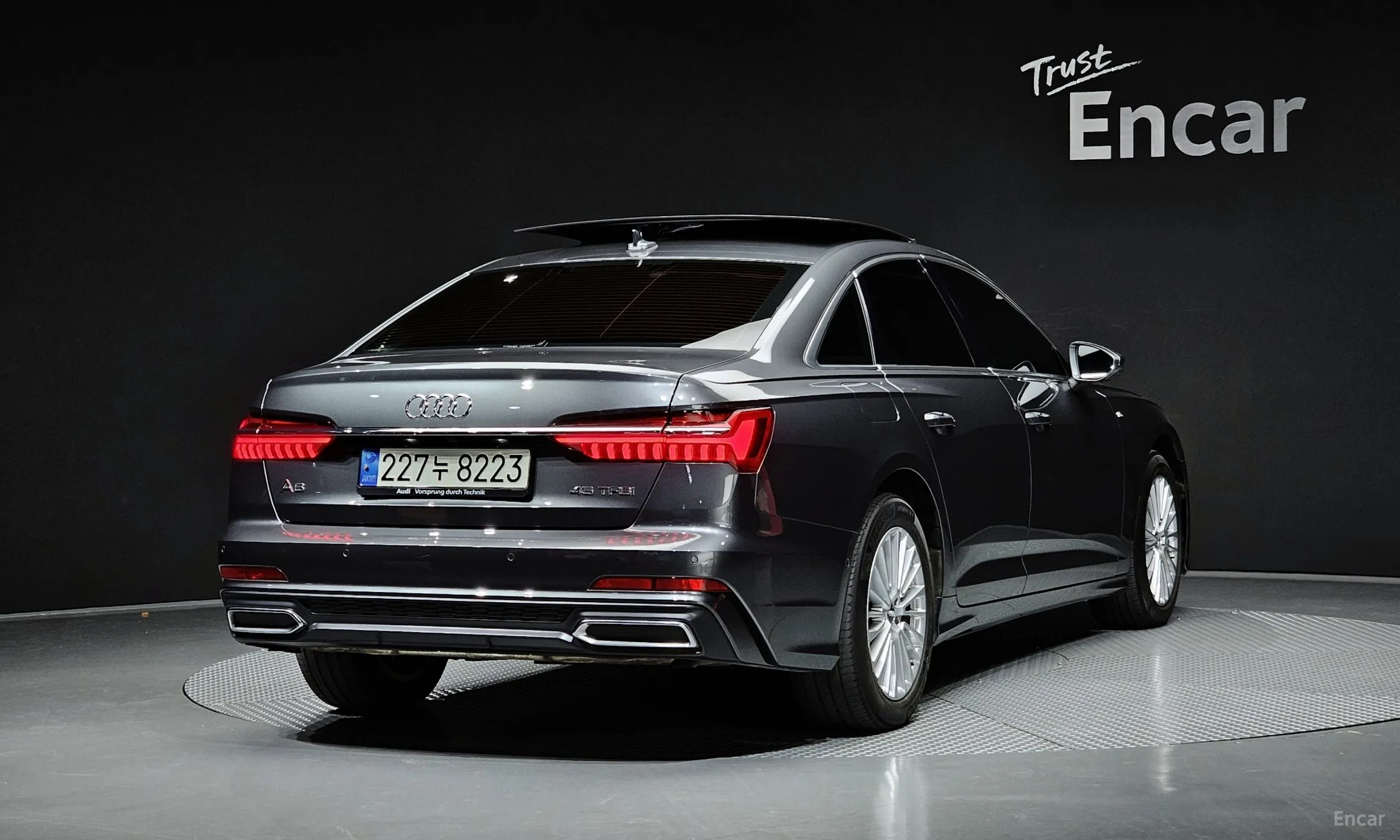Audi A6 (C8) превью 2