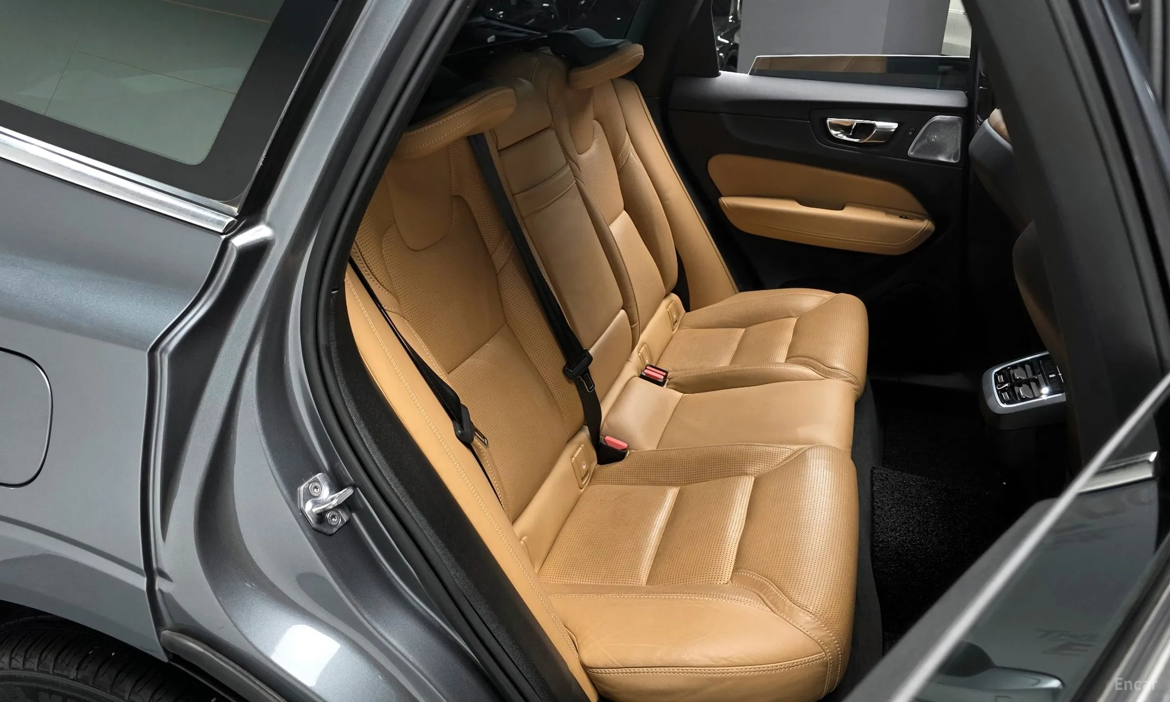 Volvo XC60 Gen 2 превью 12