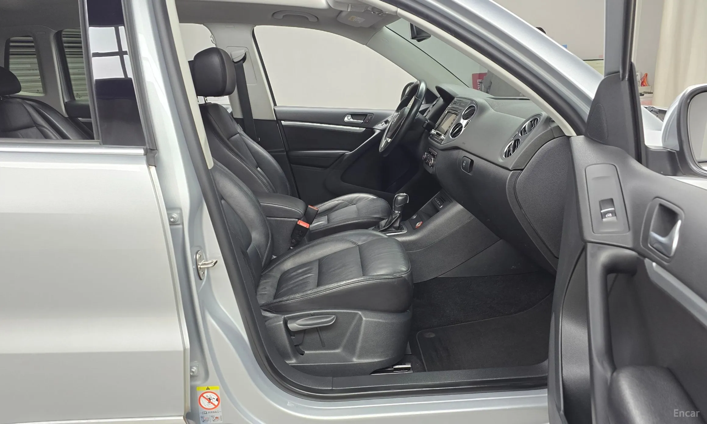 Volkswagen New Tiguan превью 11