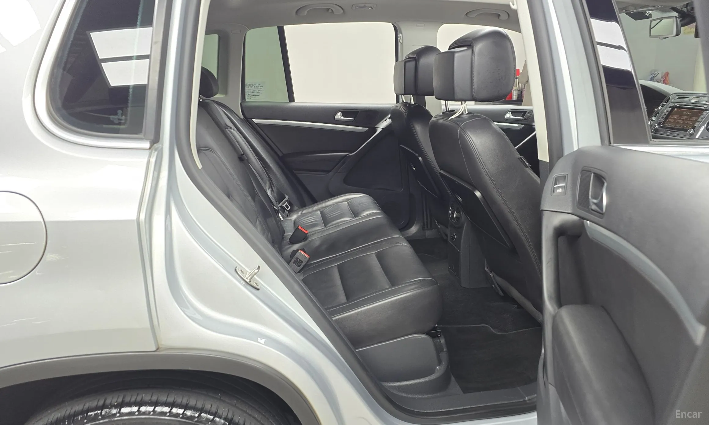 Volkswagen New Tiguan превью 12