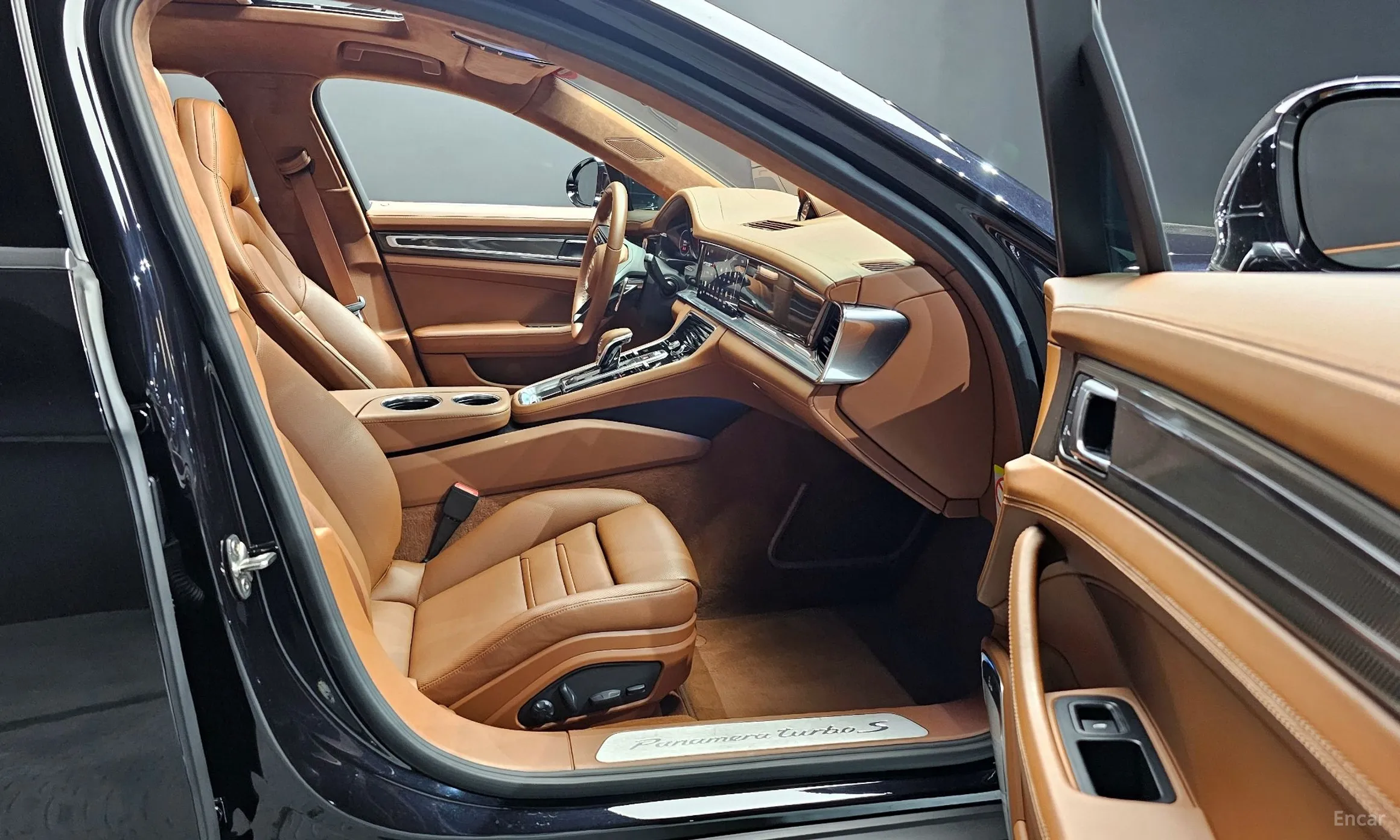 Porsche Panamera (971) превью 11