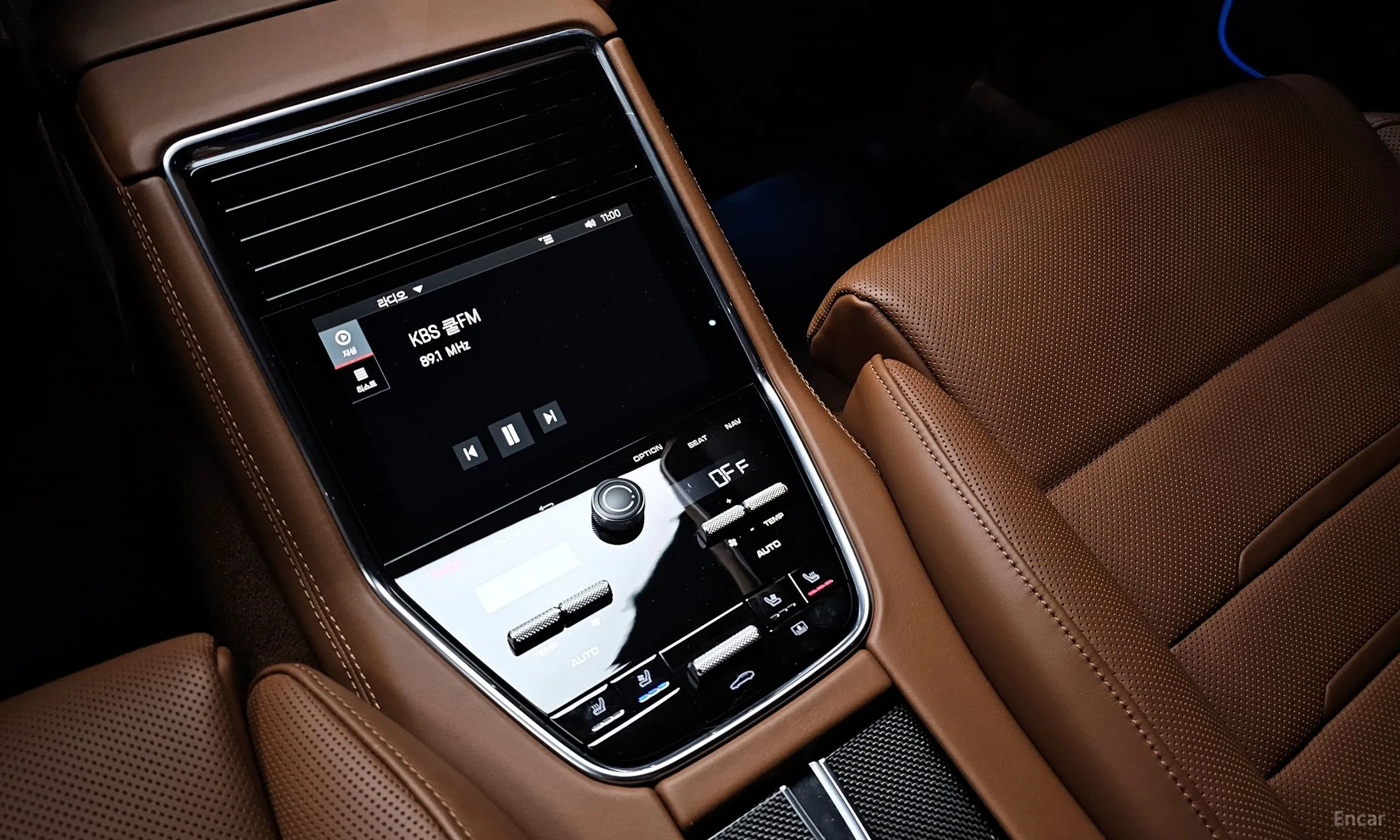 Porsche Panamera (971) превью 16