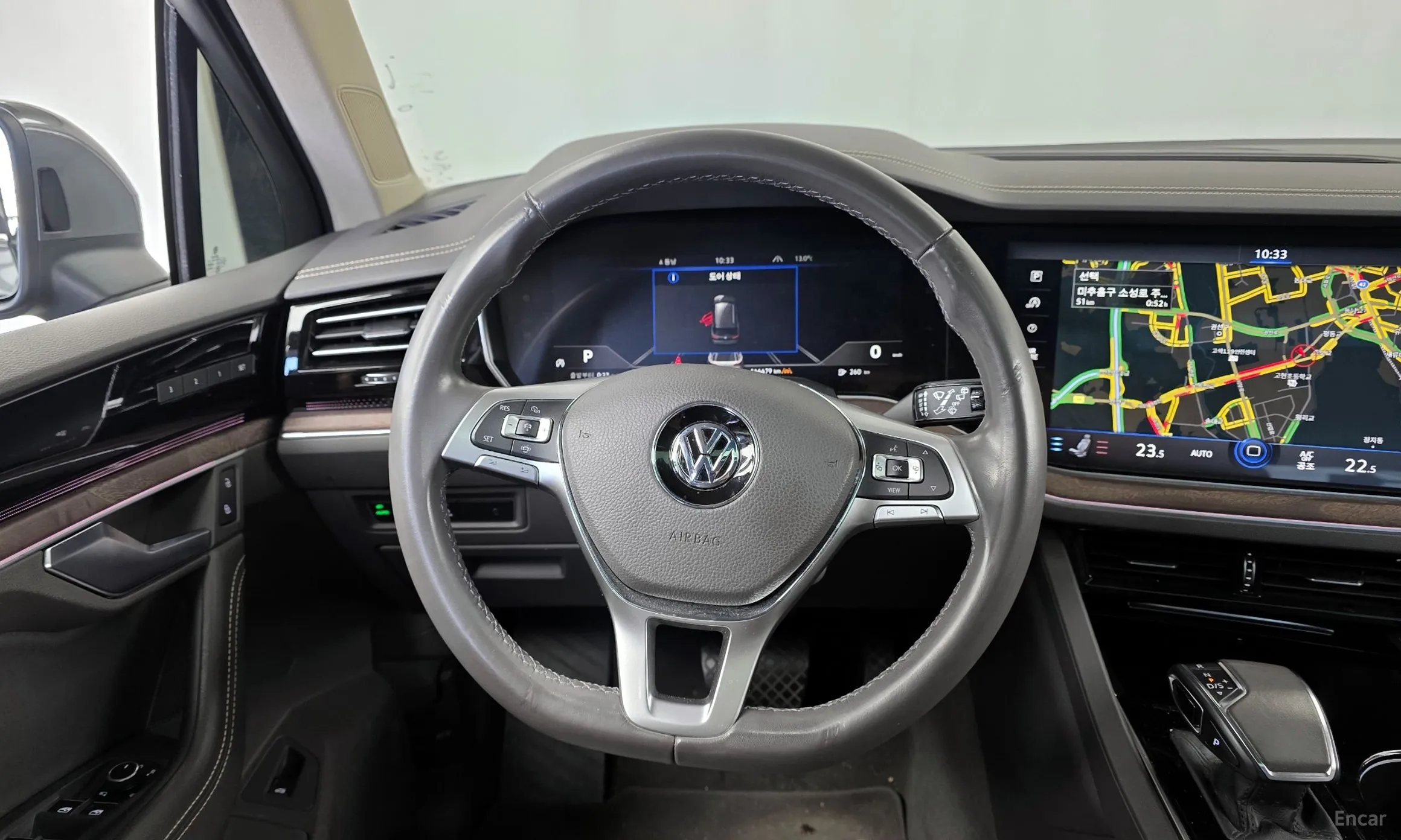 Volkswagen Touareg 3rd Generation превью 13