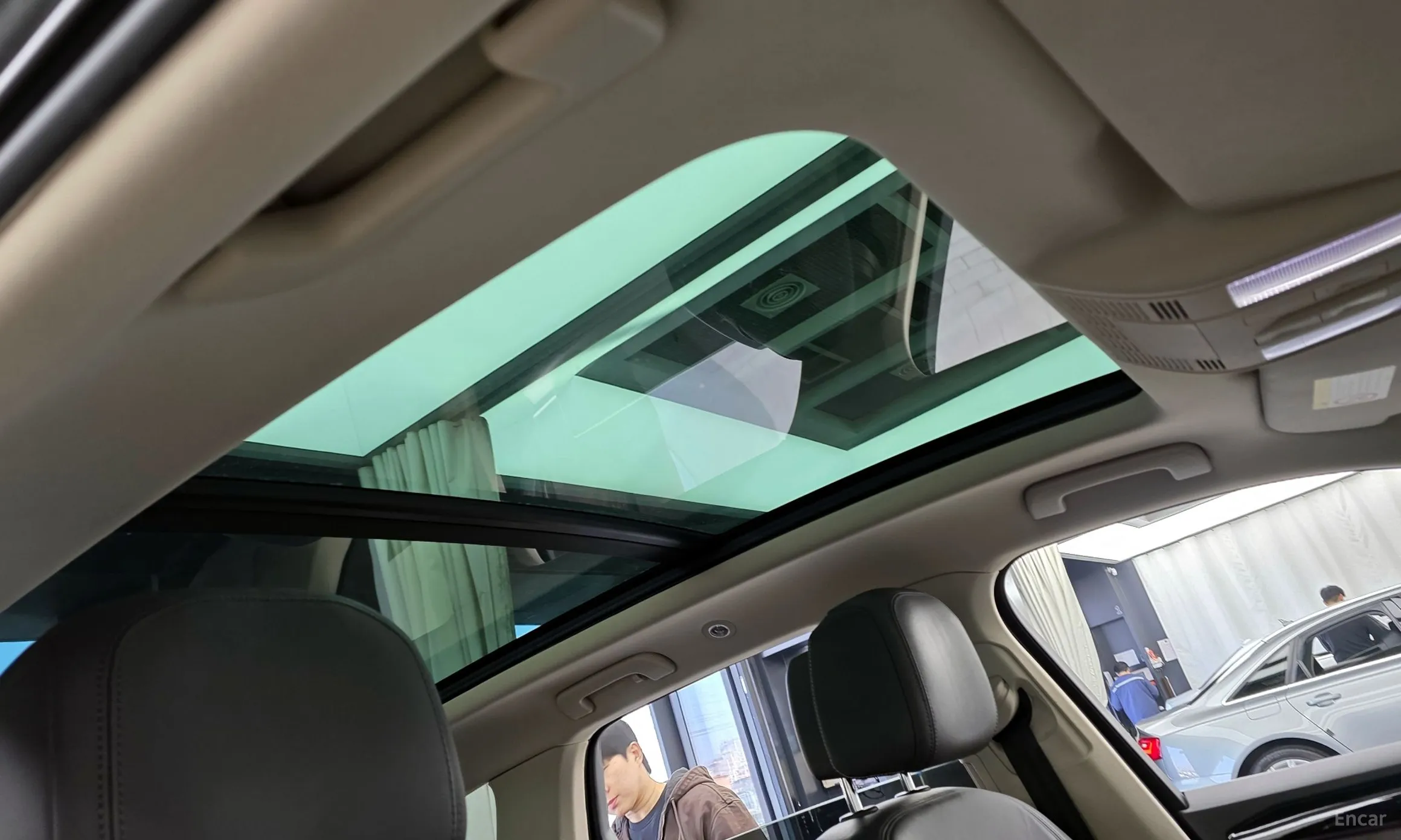 Volkswagen Touareg 3rd Generation превью 17