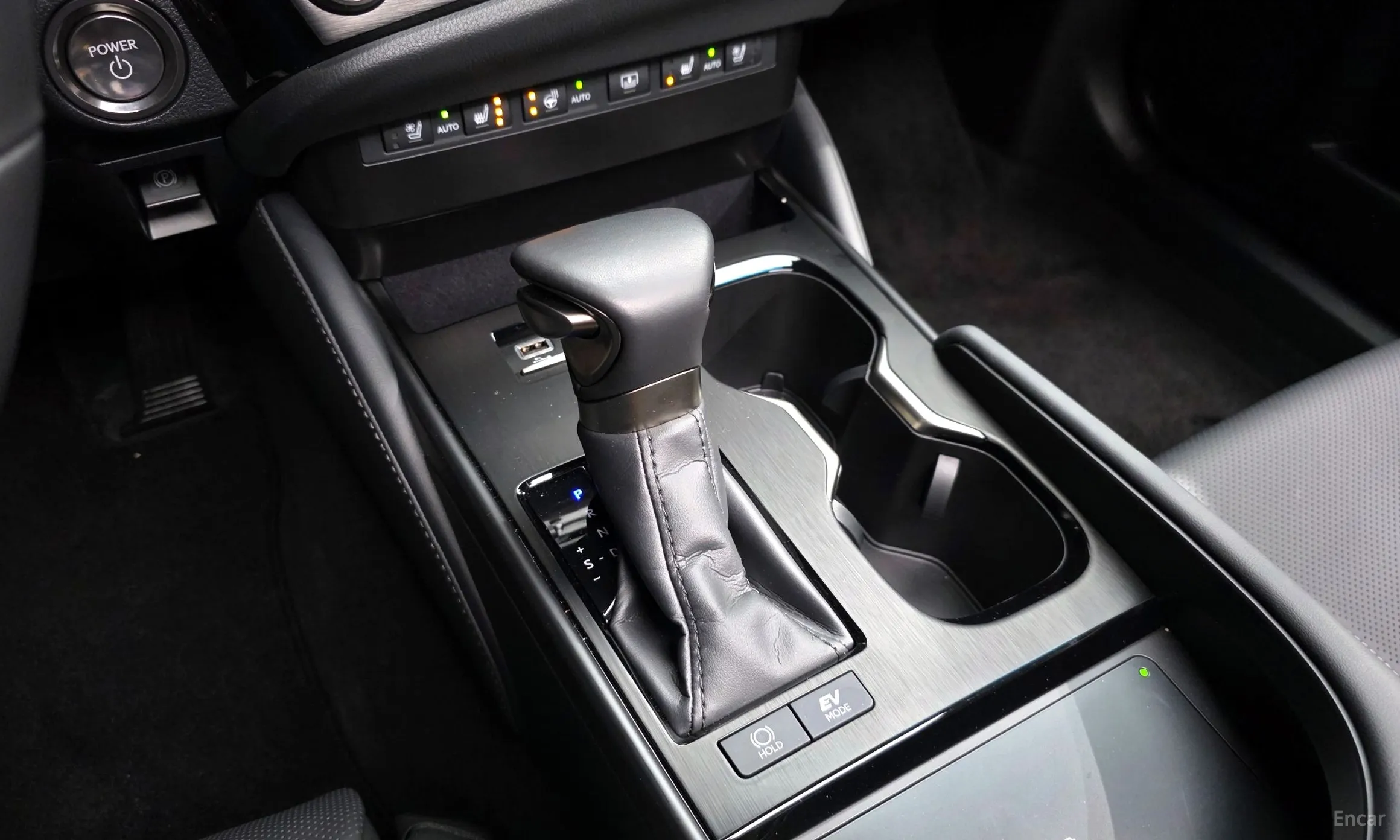 Lexus ES300h 7th Generation превью 9