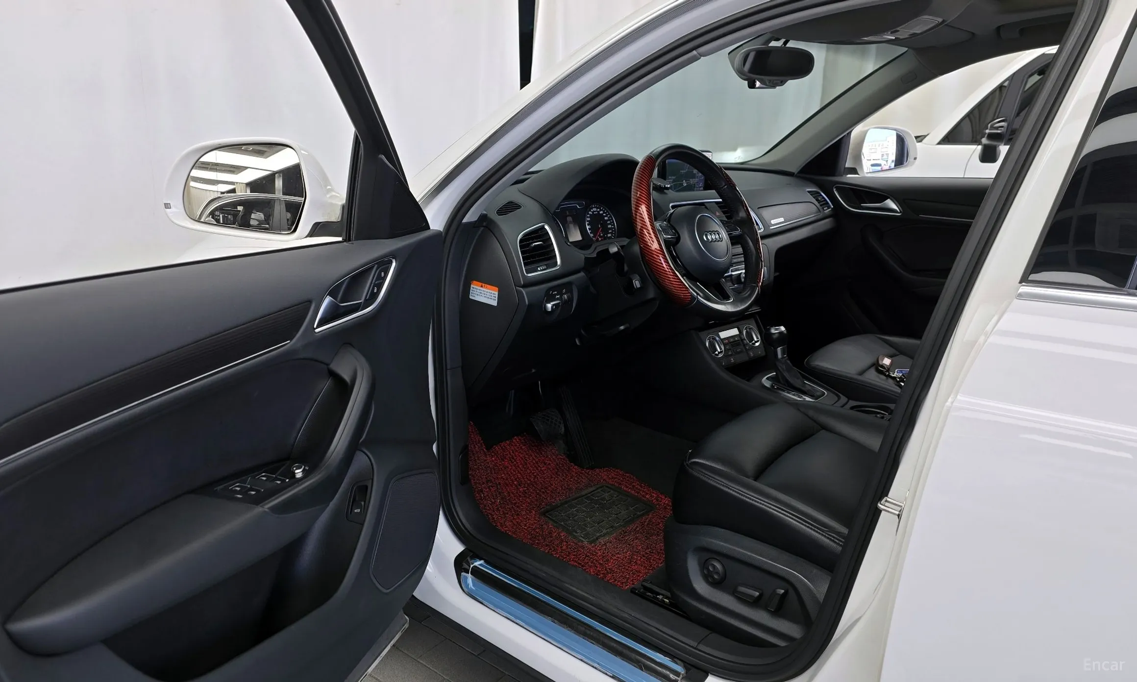 Audi Q3 превью 10