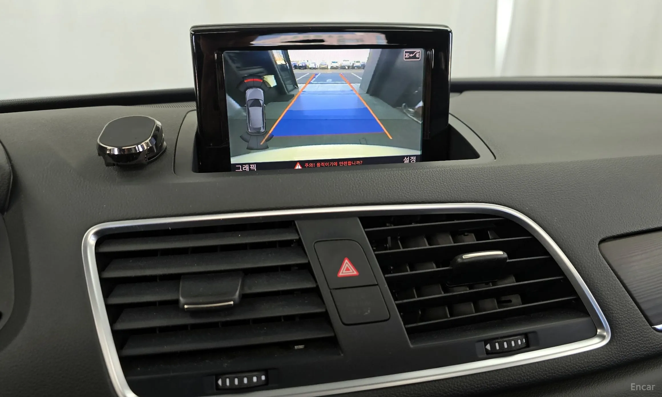 Audi Q3 превью 15
