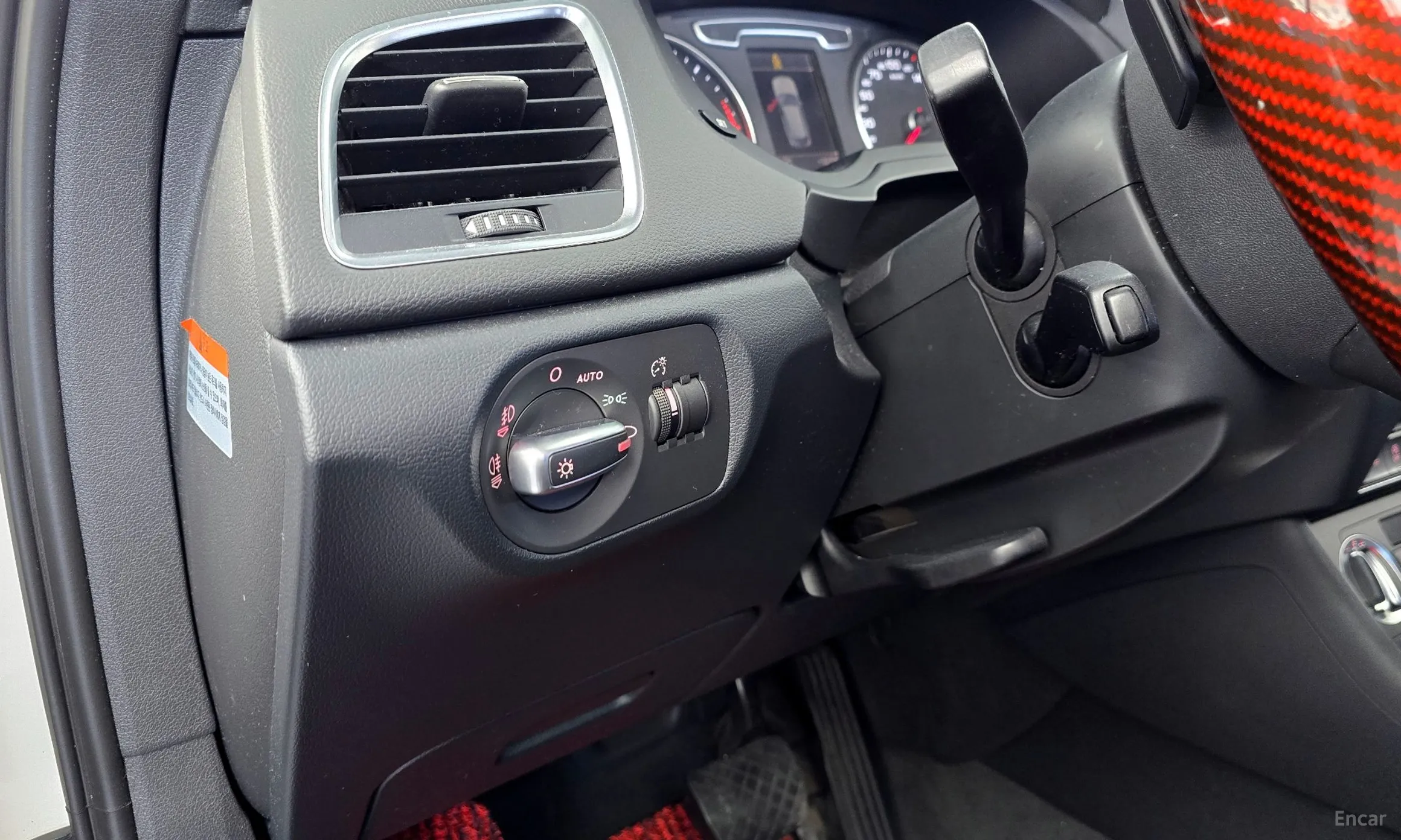 Audi Q3 превью 16