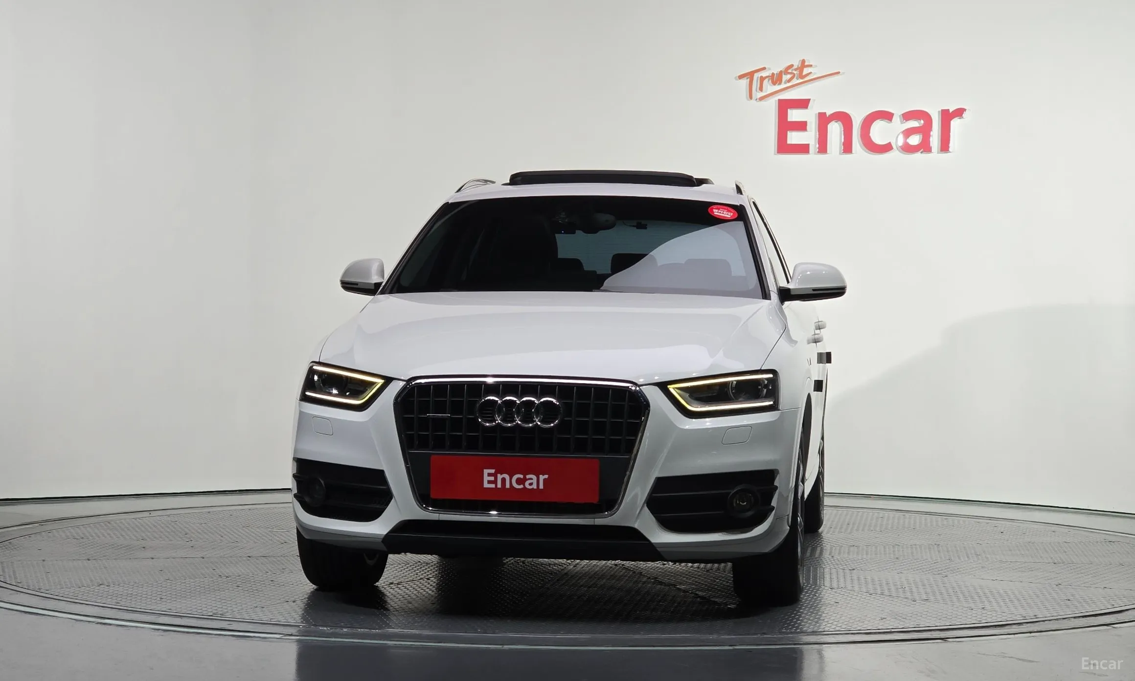 Audi Q3 превью 3