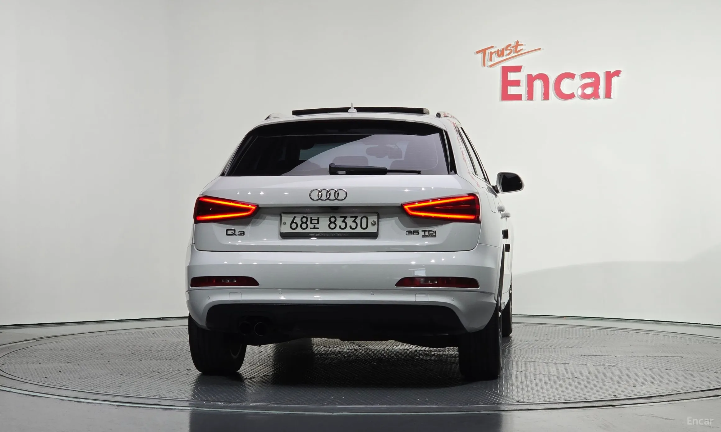 Audi Q3 превью 4