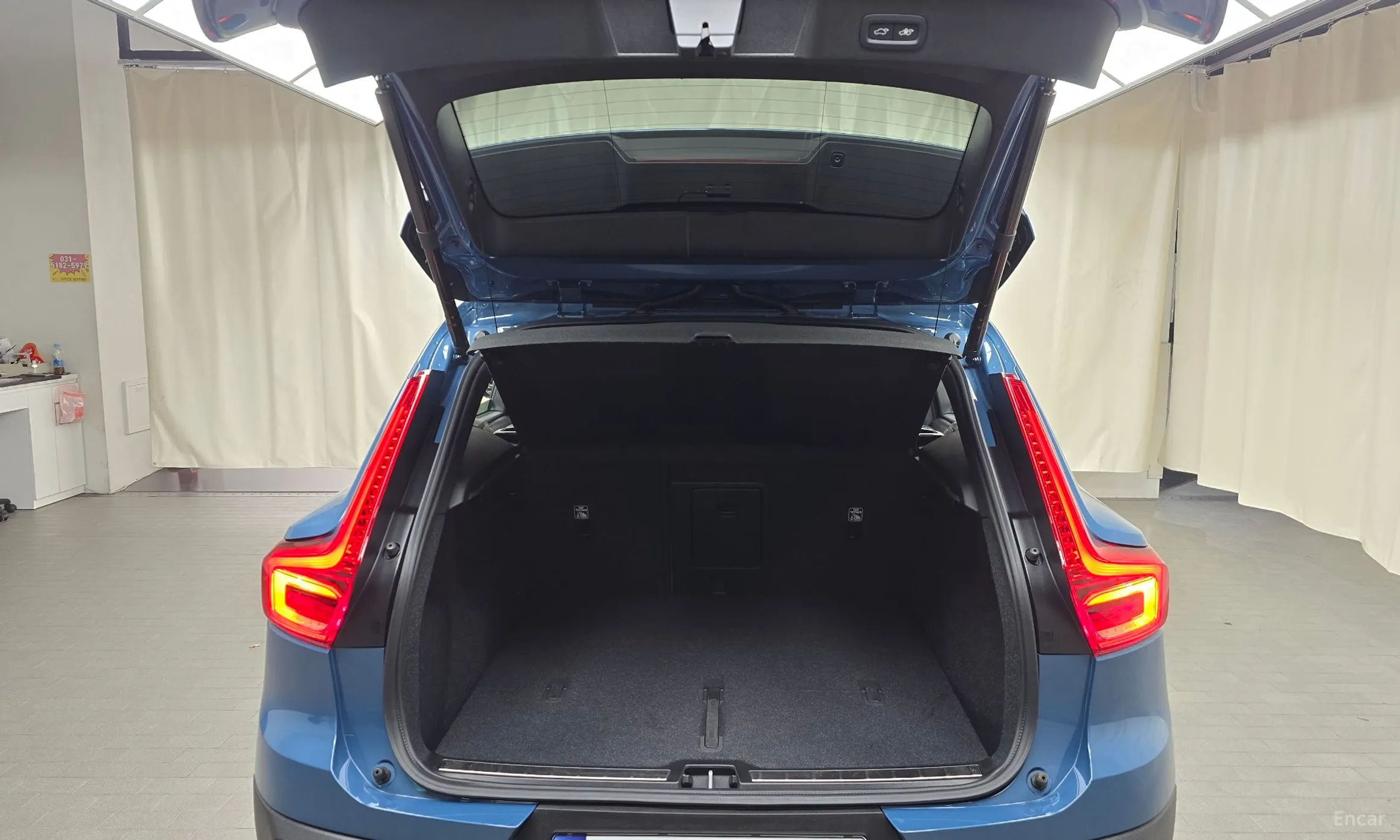 Volvo XC40 превью 20