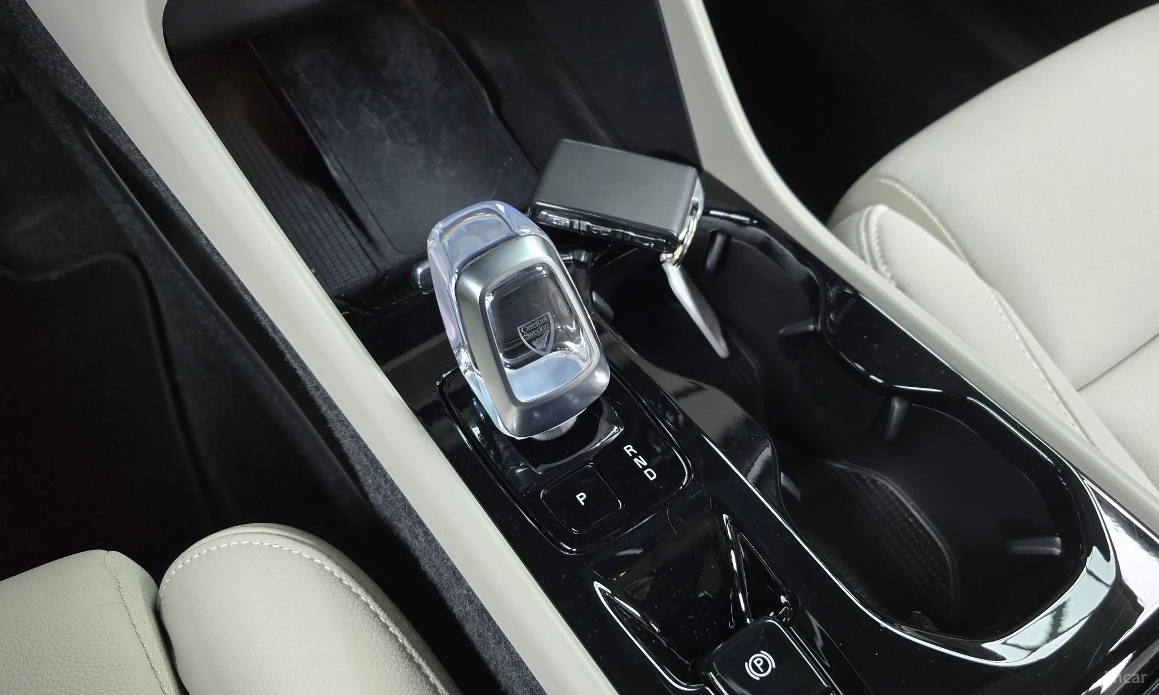 Volvo XC40 превью 9
