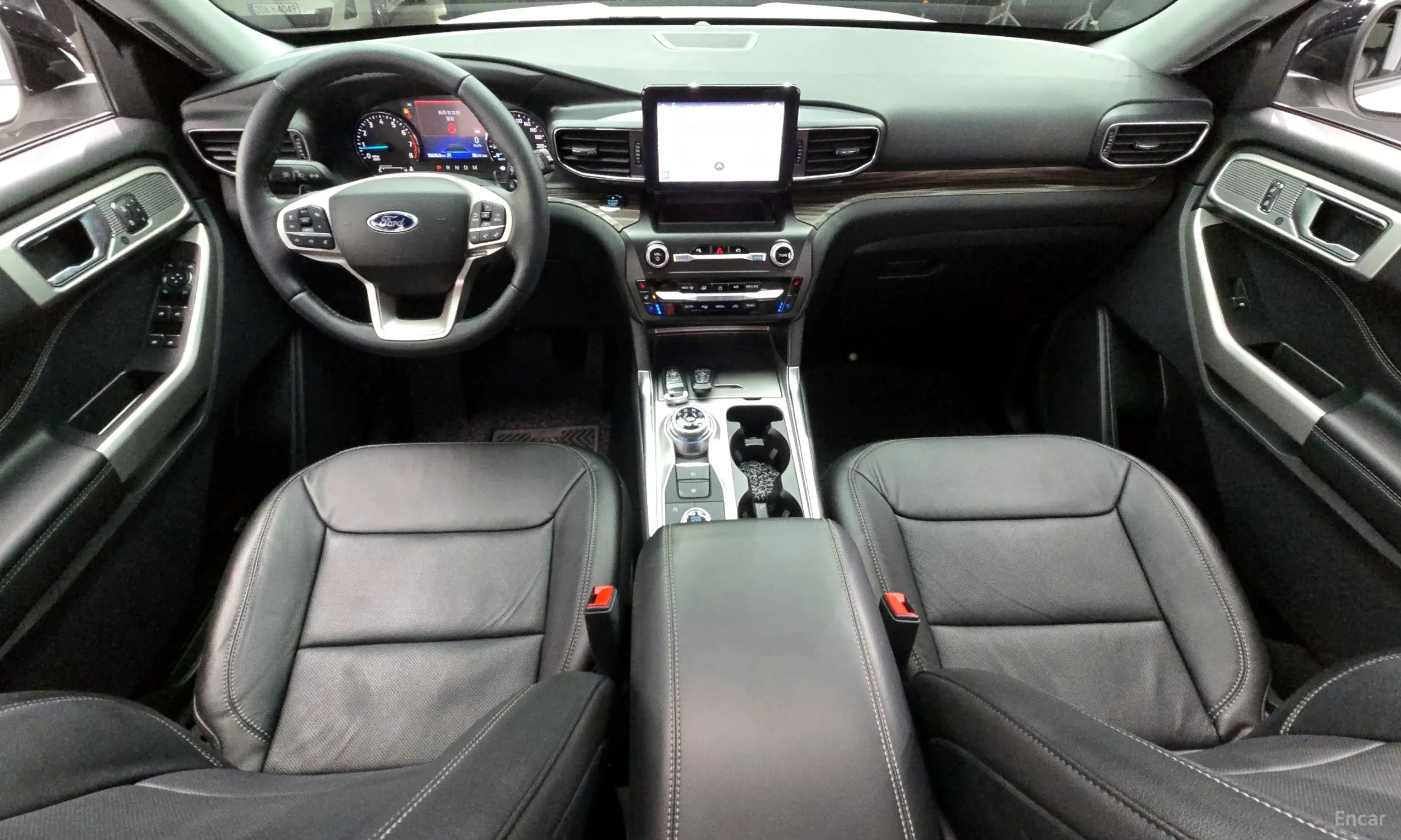 Ford Explorer 6th Generation превью 7