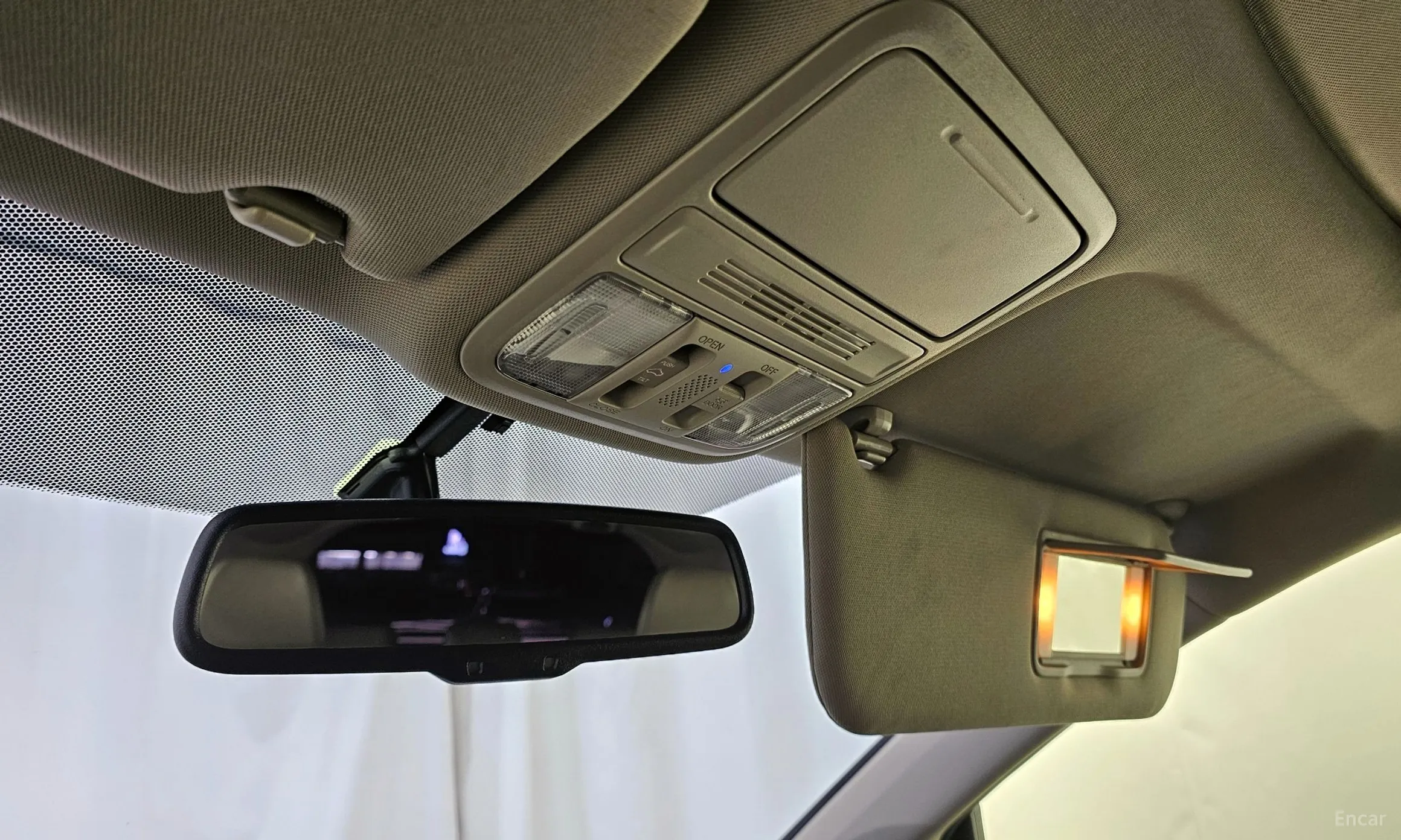 Honda Odyssey превью 17