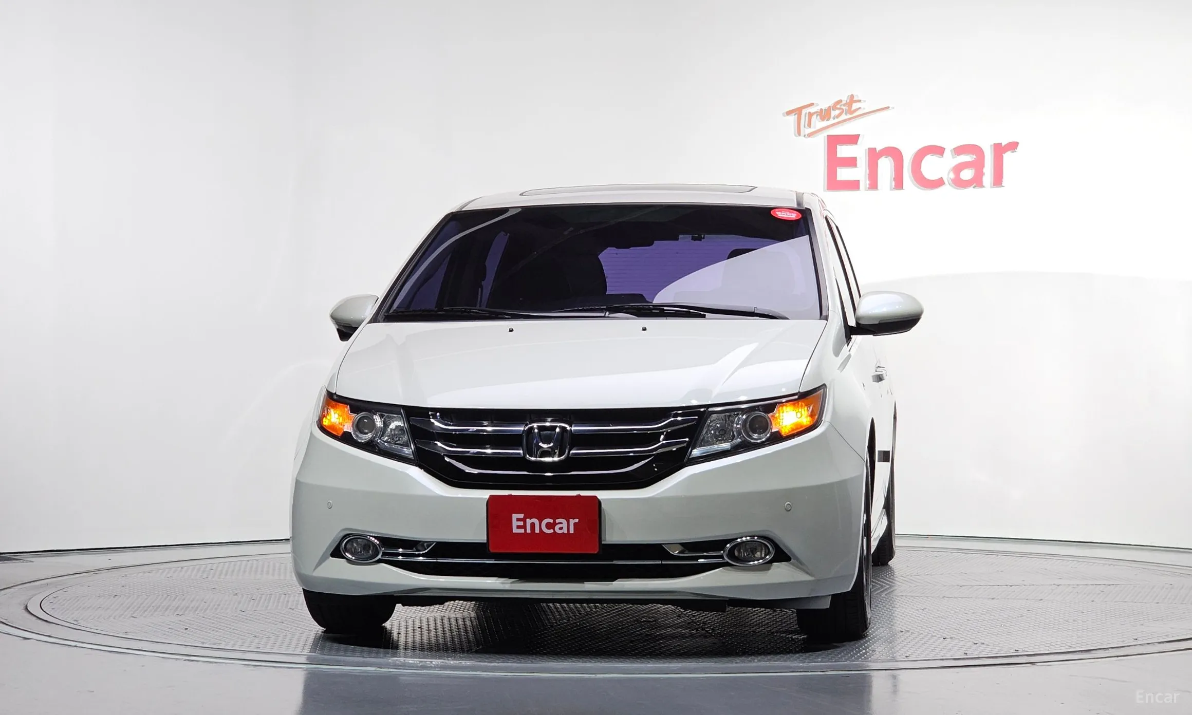 Honda Odyssey превью 3