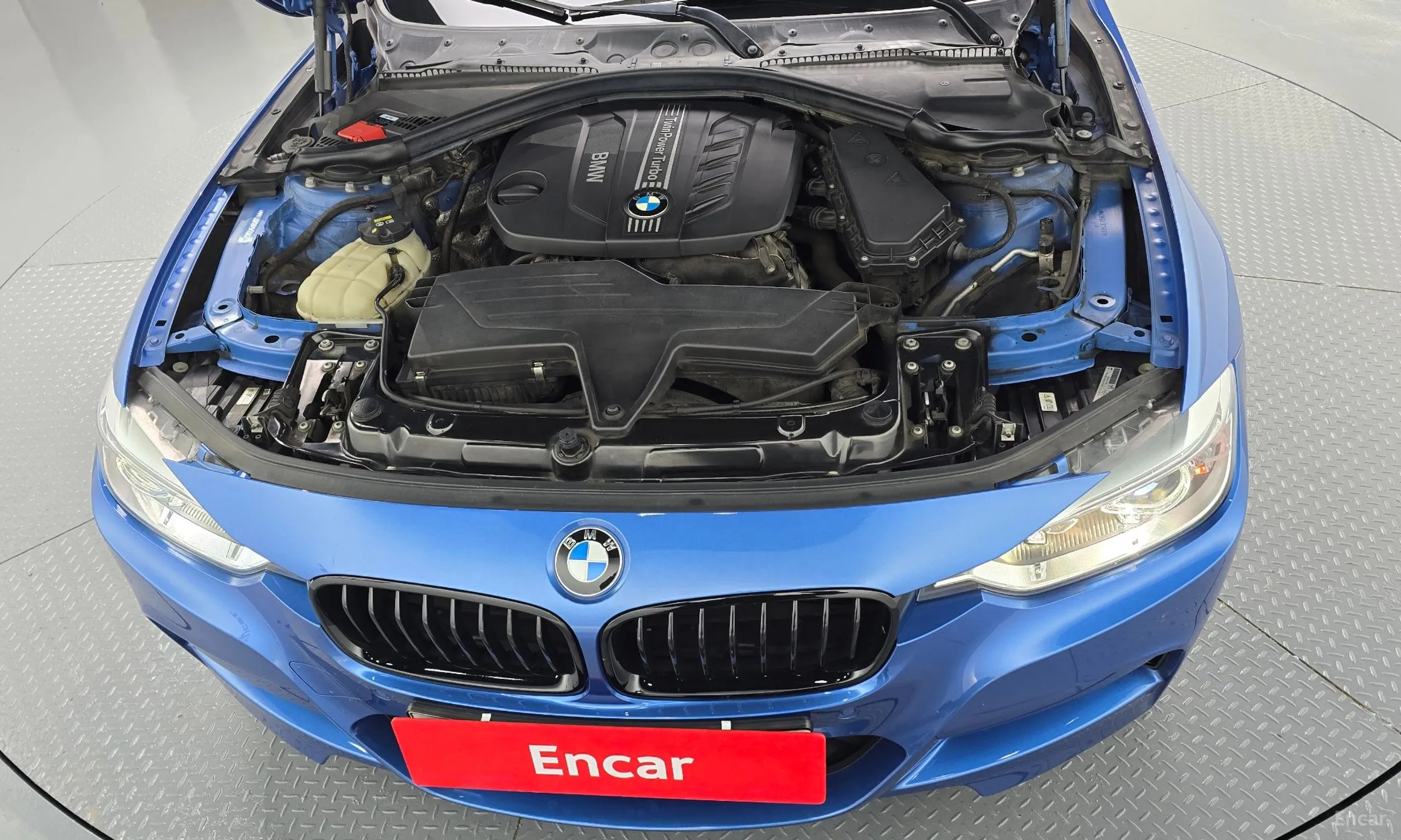 BMW 3 Series (F30) превью 6