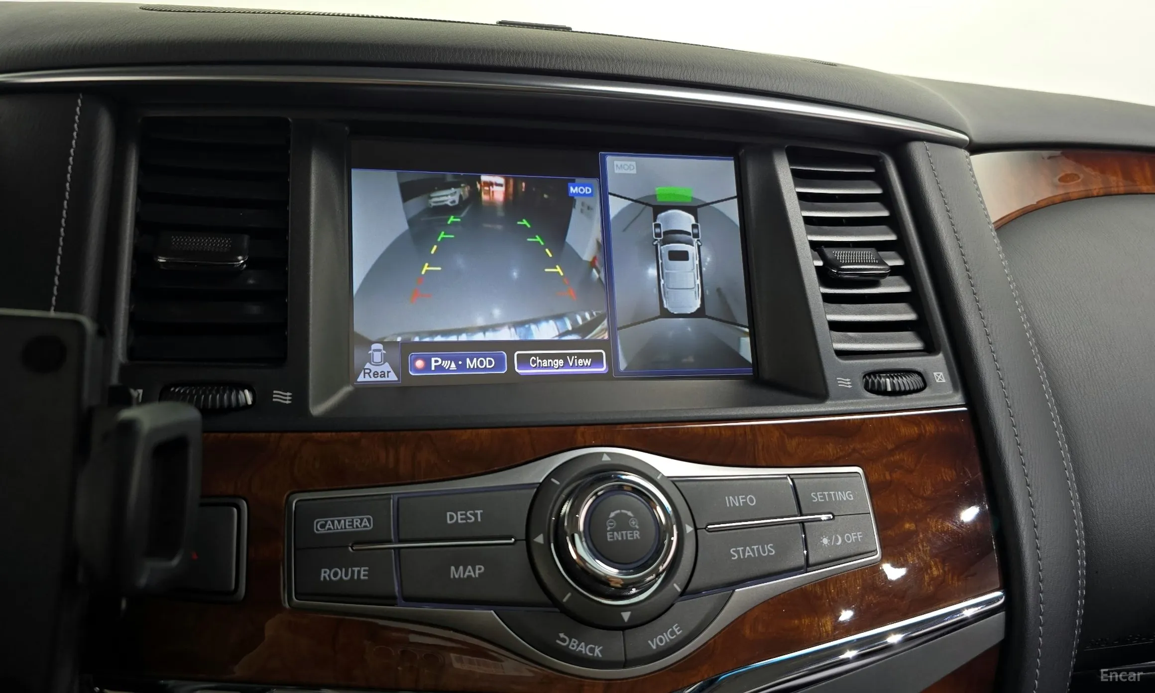 Infiniti QX80 превью 15