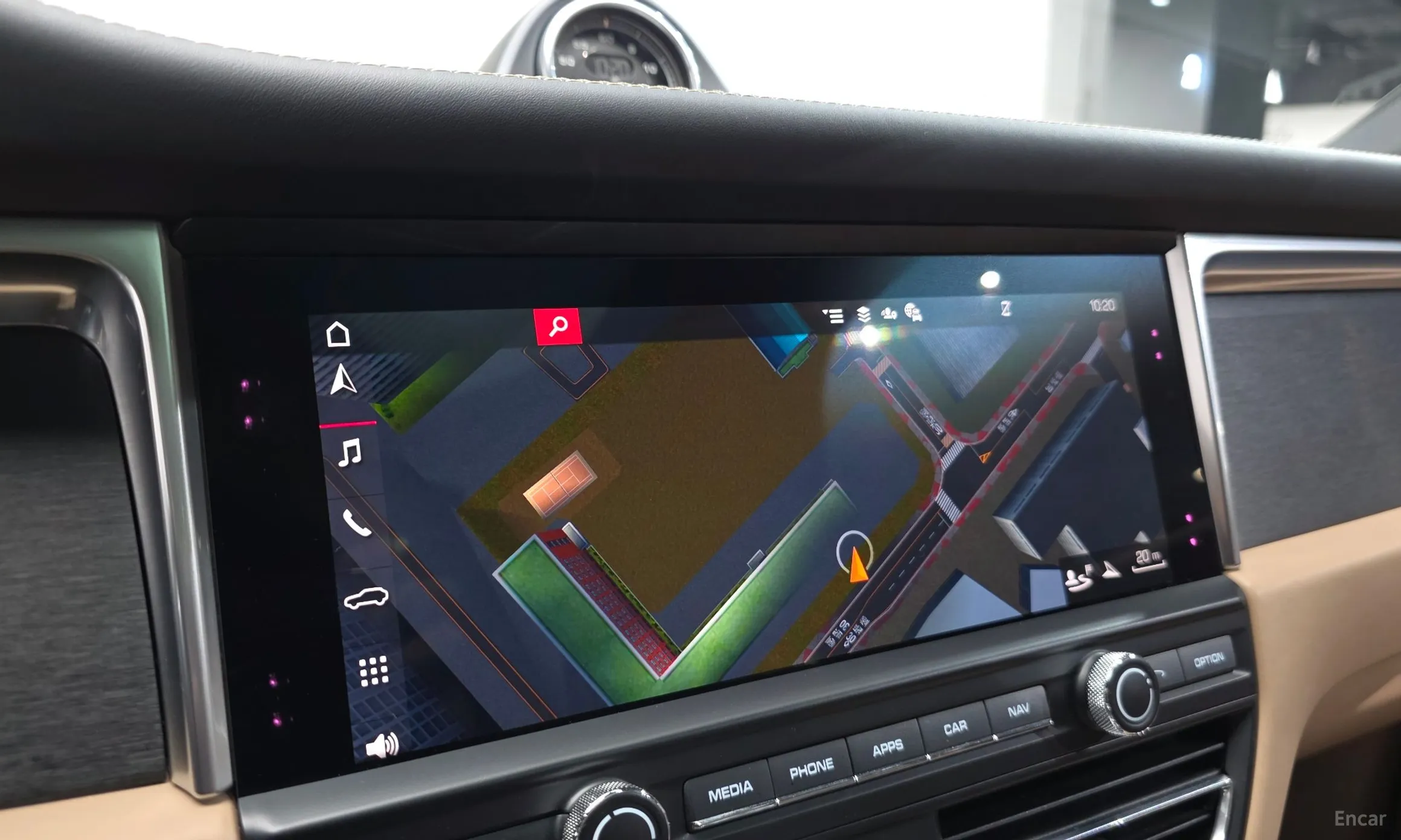 Porsche Macan превью 15
