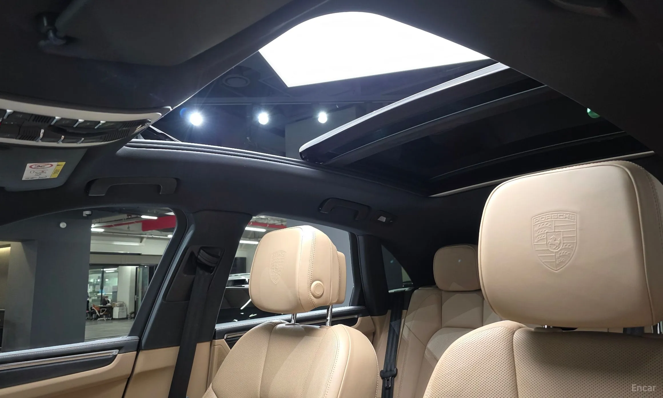 Porsche Macan превью 18