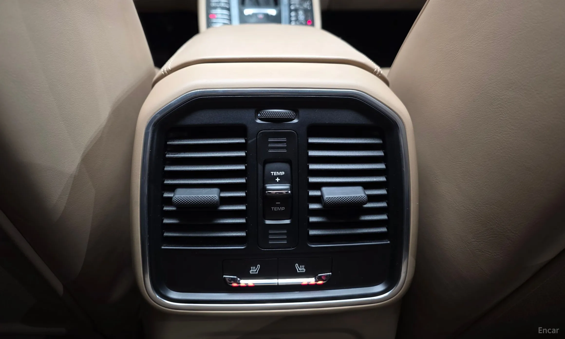 Porsche Macan превью 19