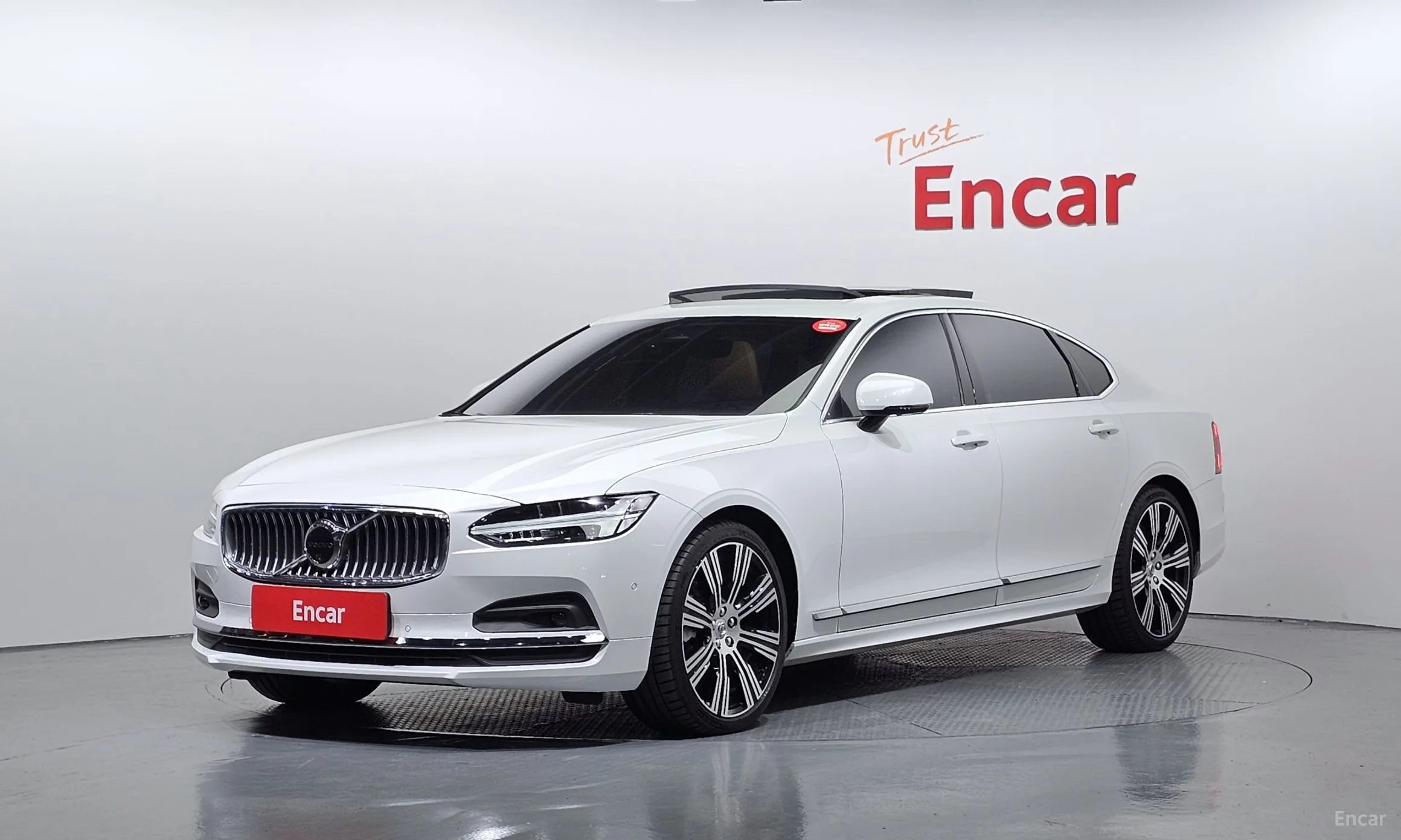 S90