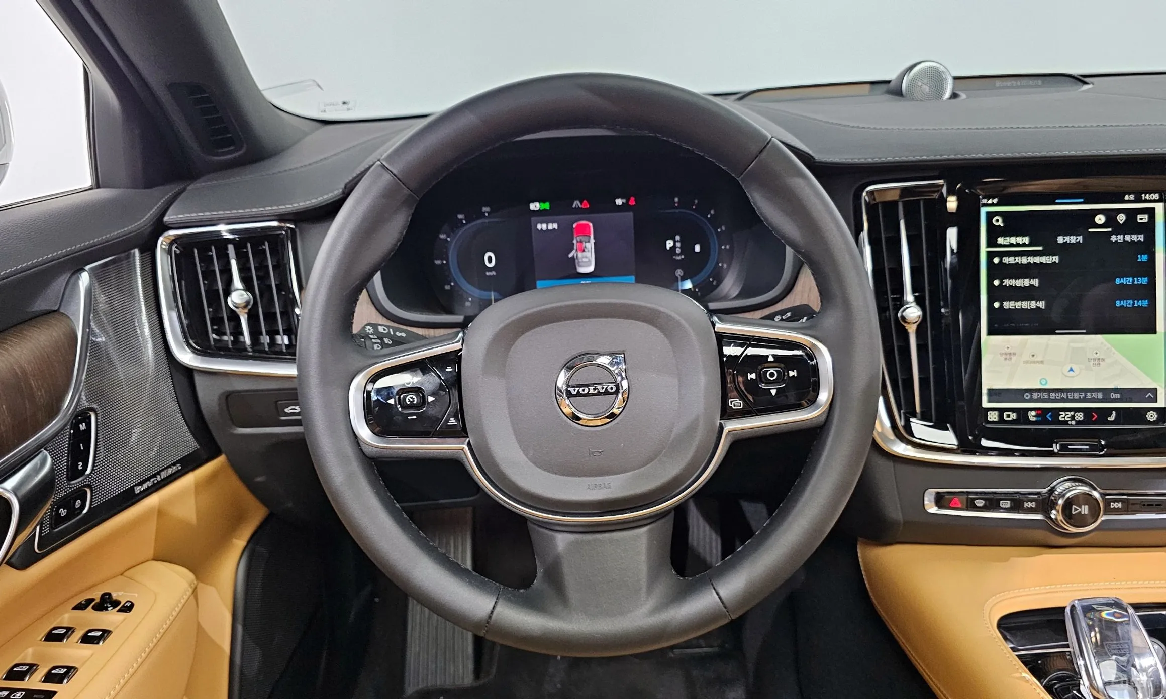 Volvo S90 превью 13
