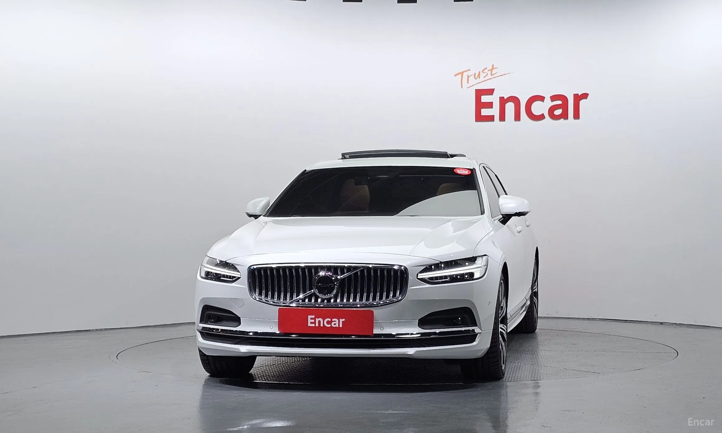 Volvo S90 превью 3