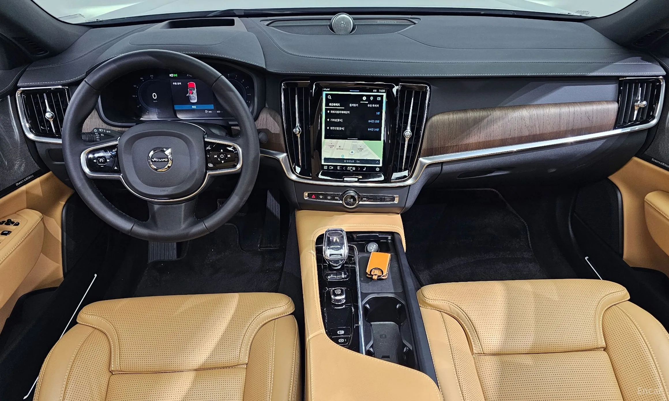 Volvo S90 превью 7