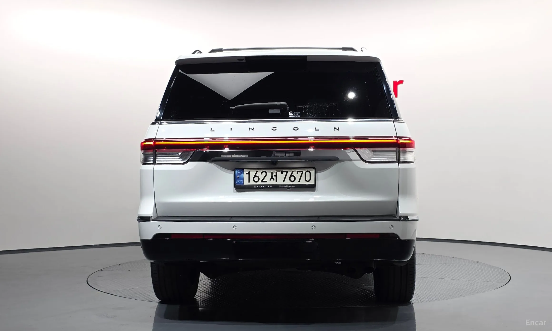 Lincoln Navigator 4th generation превью 4
