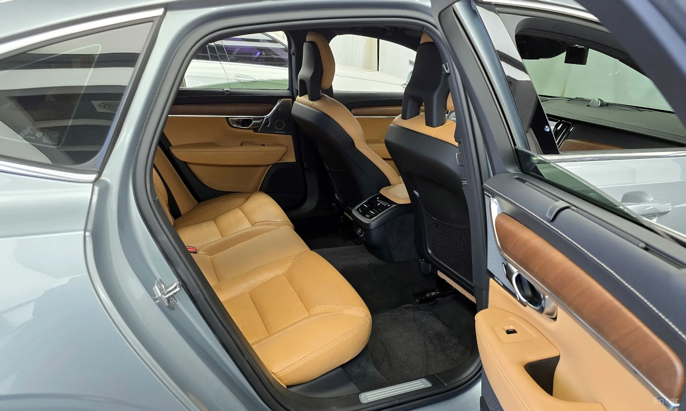 Volvo S90 превью 12