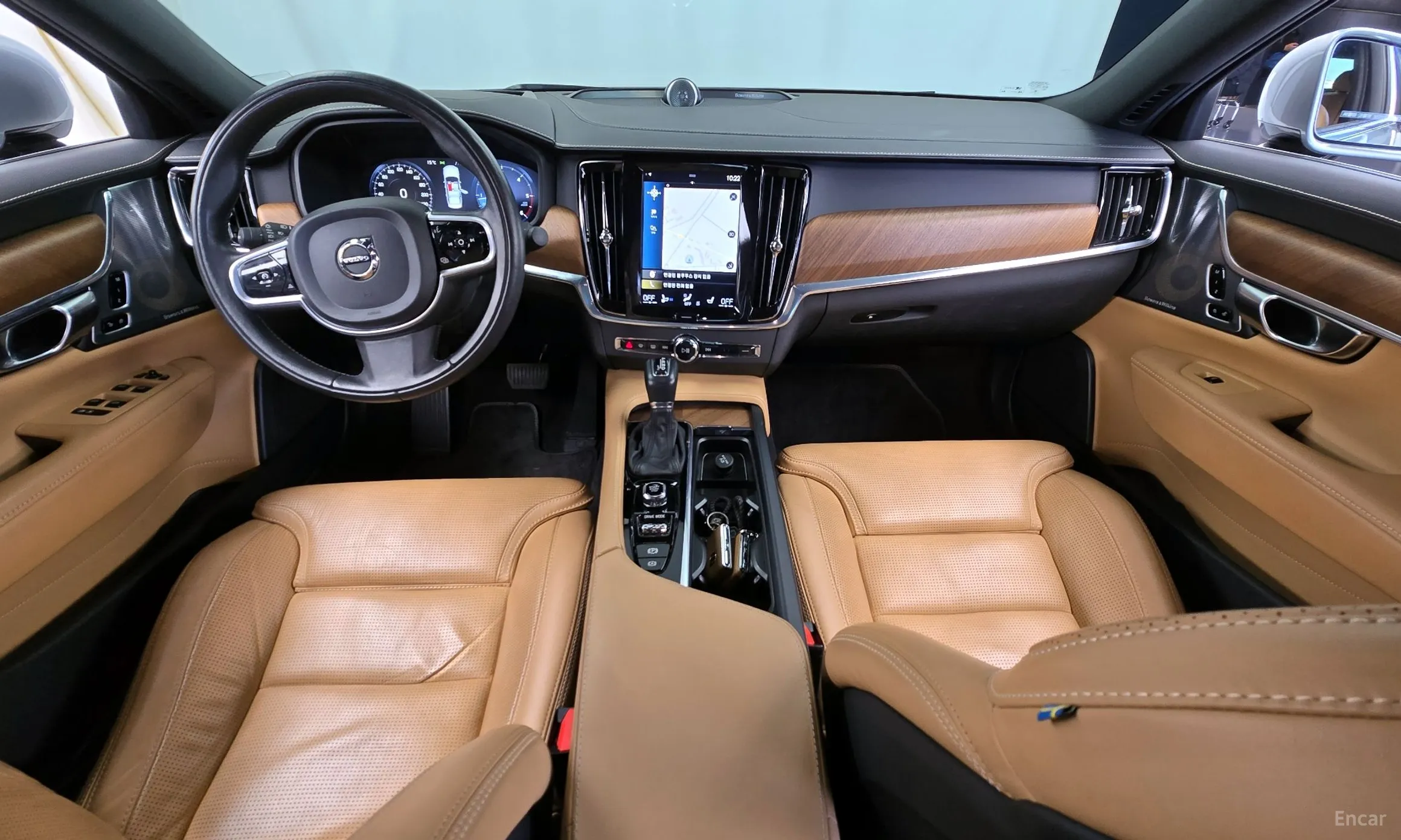 Volvo S90 превью 7