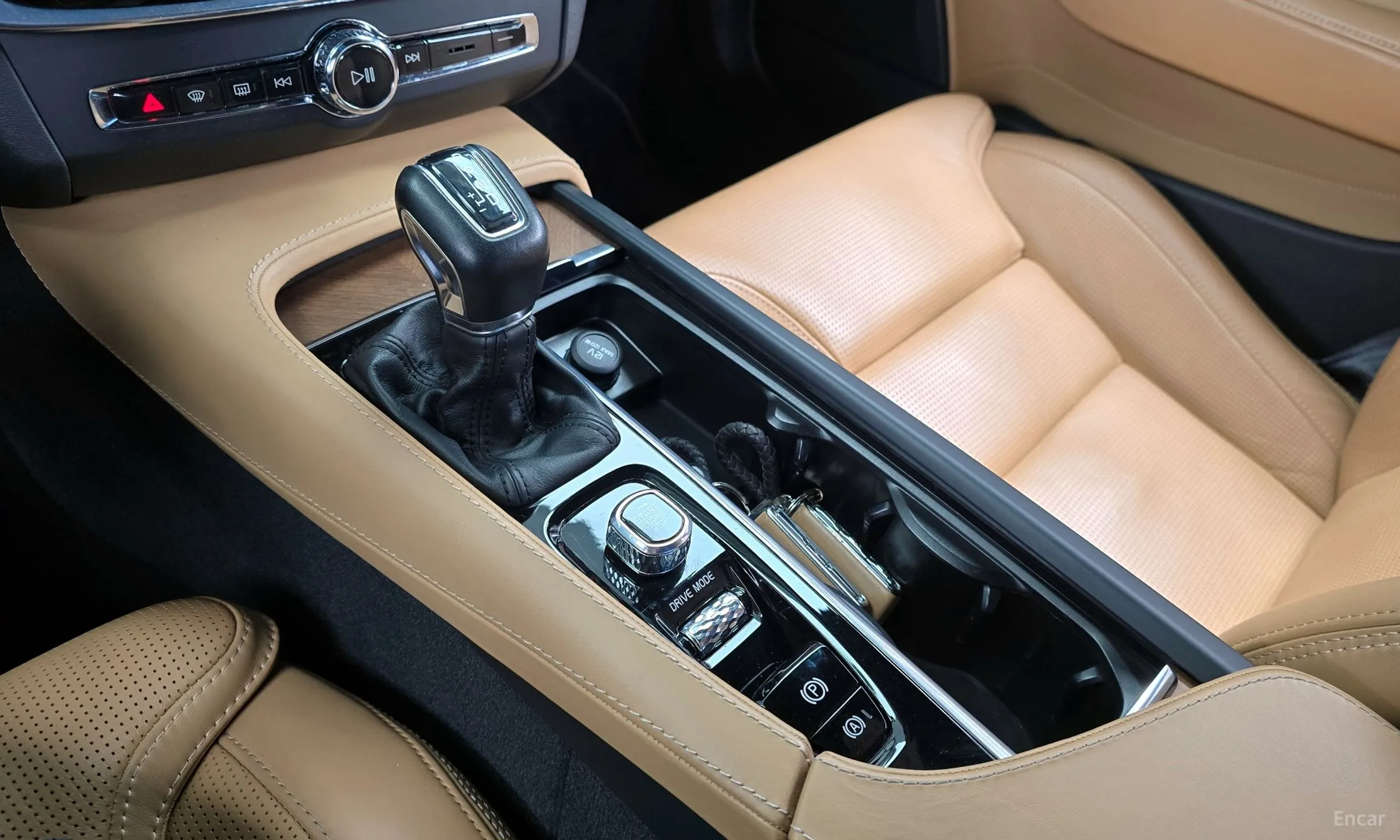 Volvo S90 превью 9