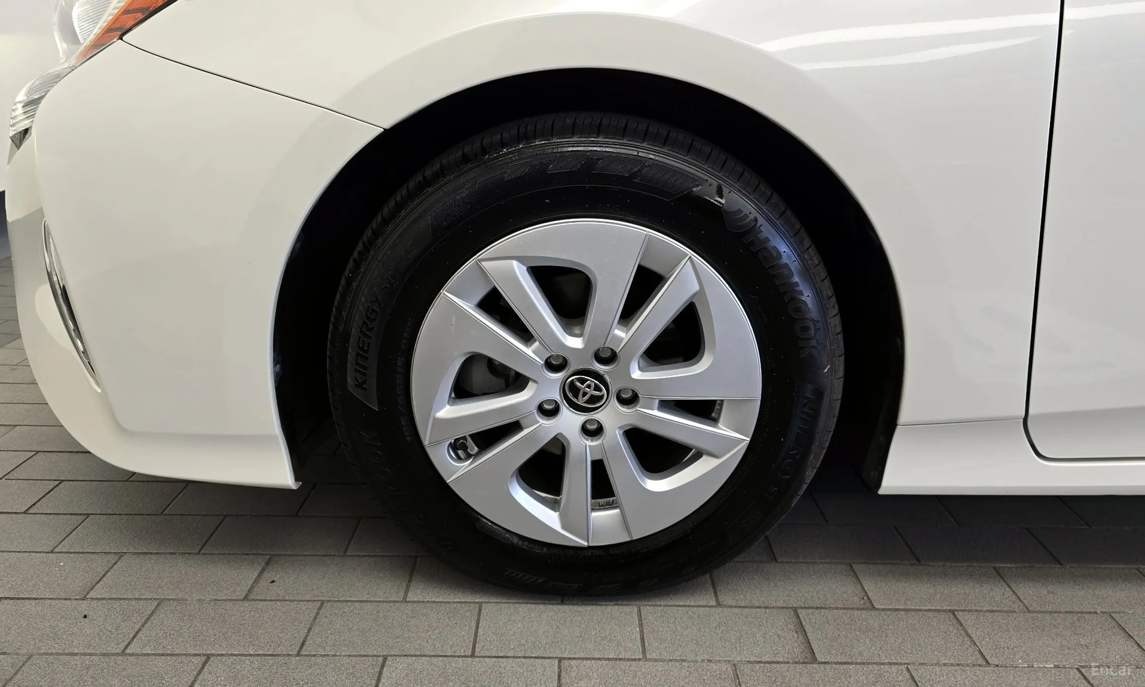 Toyota Prius 4th Generation превью 5