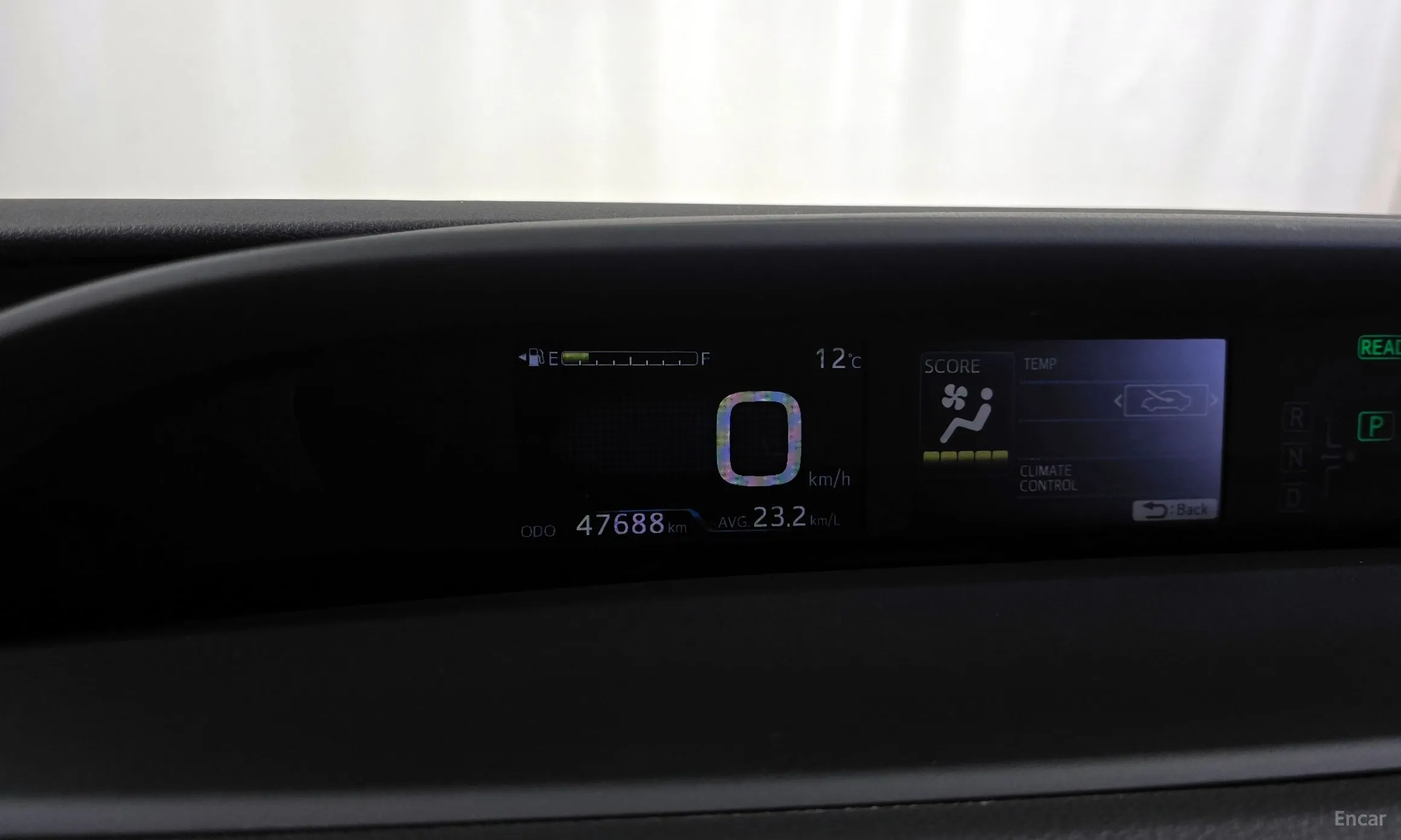 Toyota Prius 4th Generation превью 8