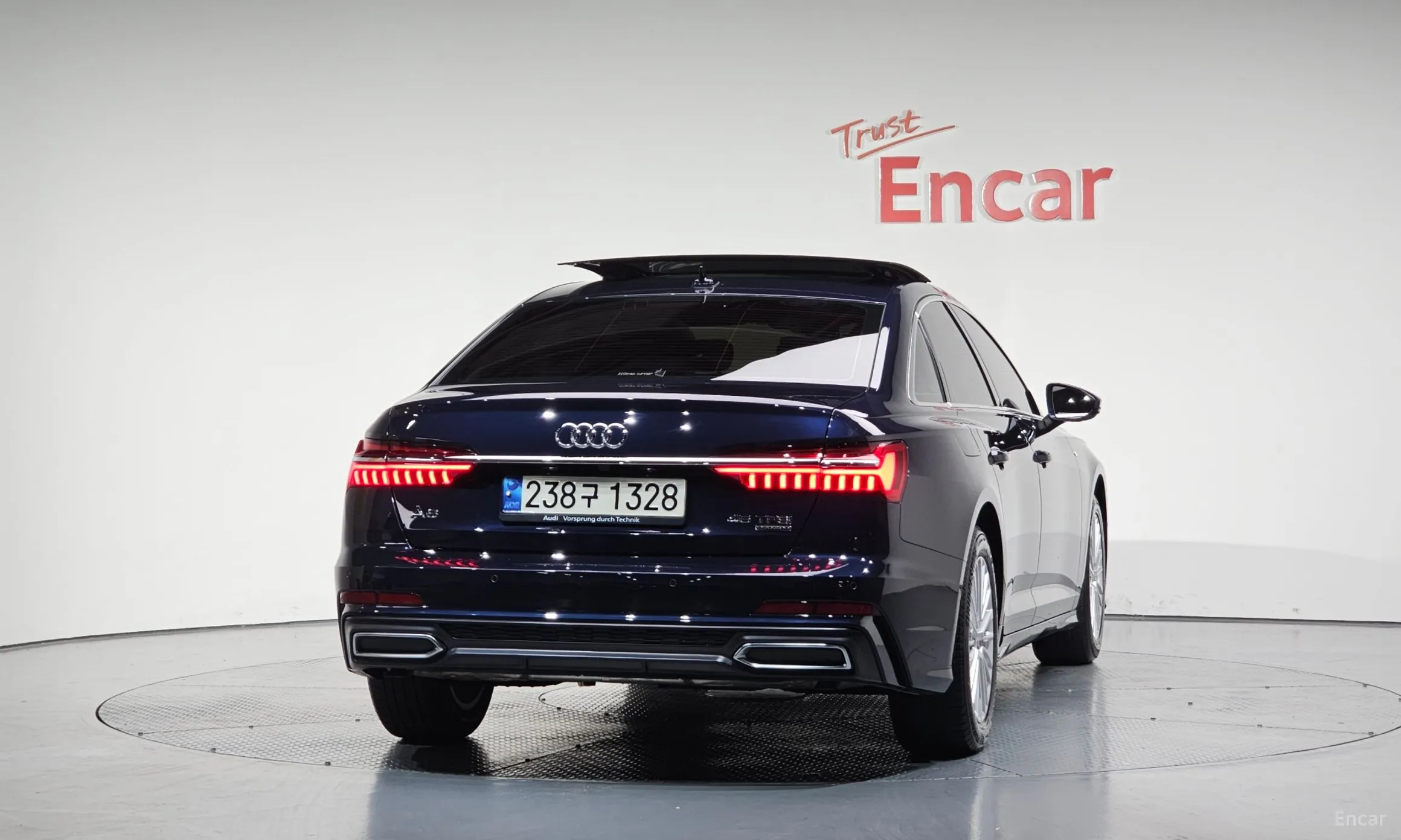 Audi A6 (C8) превью 4