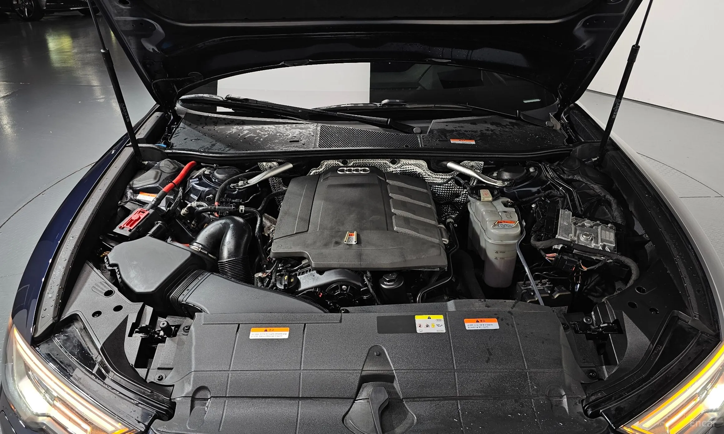 Audi A6 (C8) превью 6