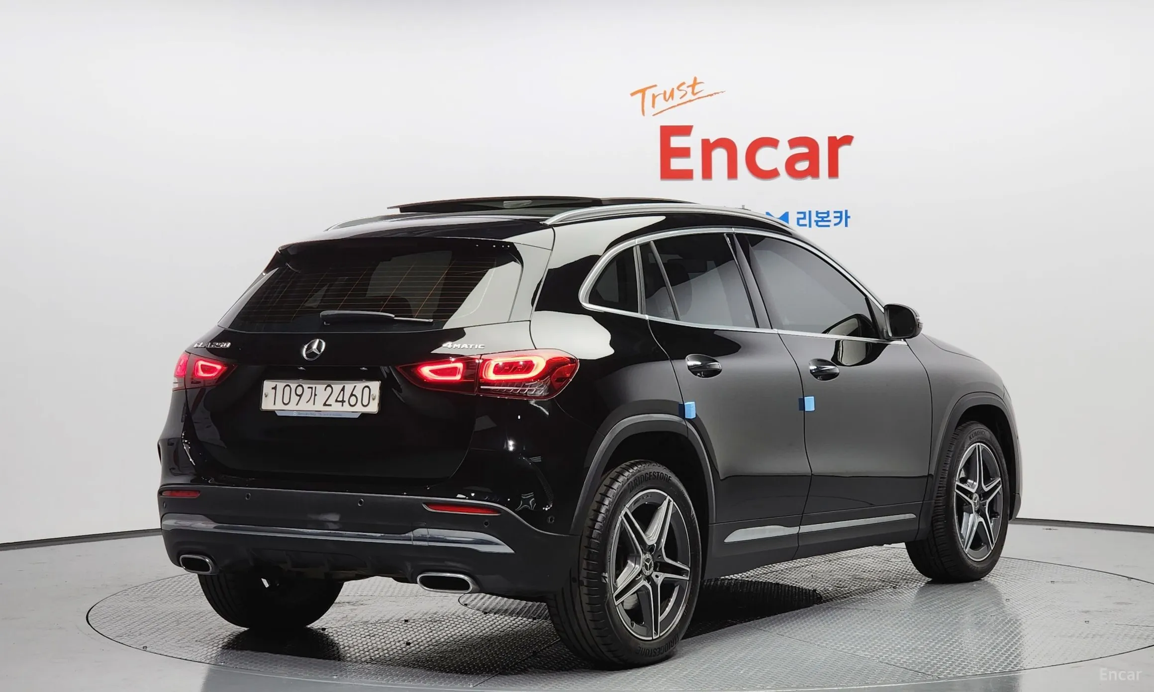 Mercedes Benz GLA-Class H247